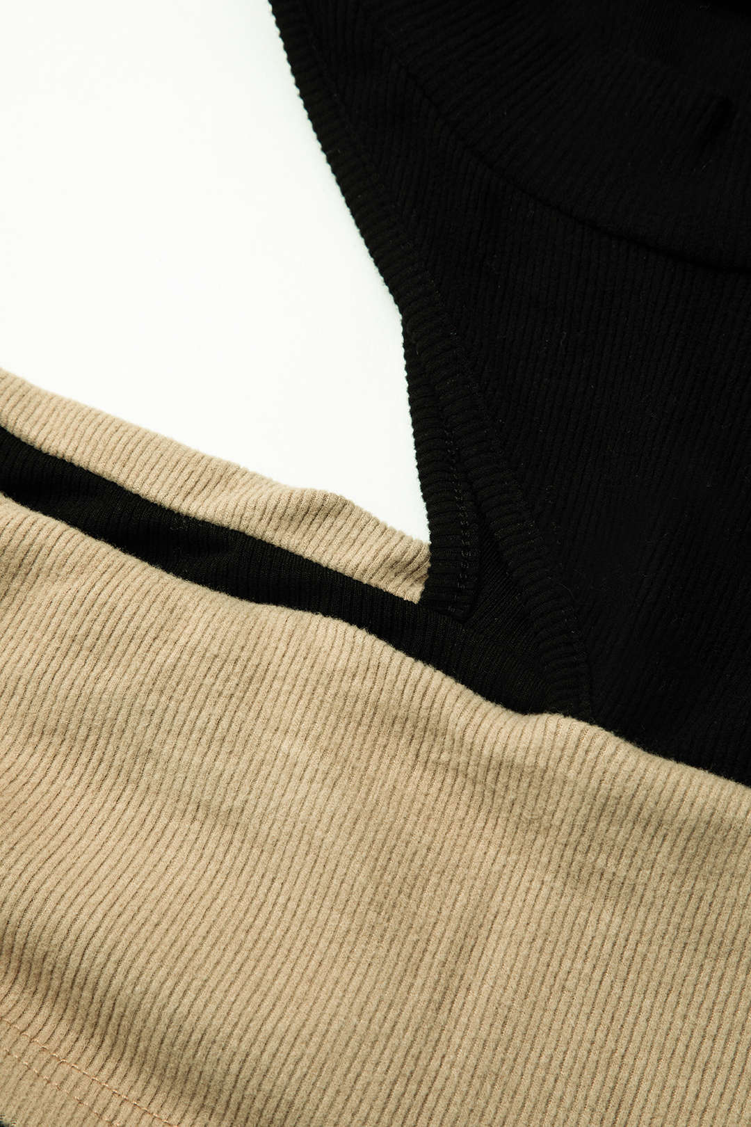 Asymmetrical Contrast Patchwork Mock Neck Cut-Out Long Sleeve Top in Y2K Aesthetic Style Asymmetrical Contrast Patchwork Mock Neck Cut-Out Long Sleeve Top in Y2K Aesthetic Style