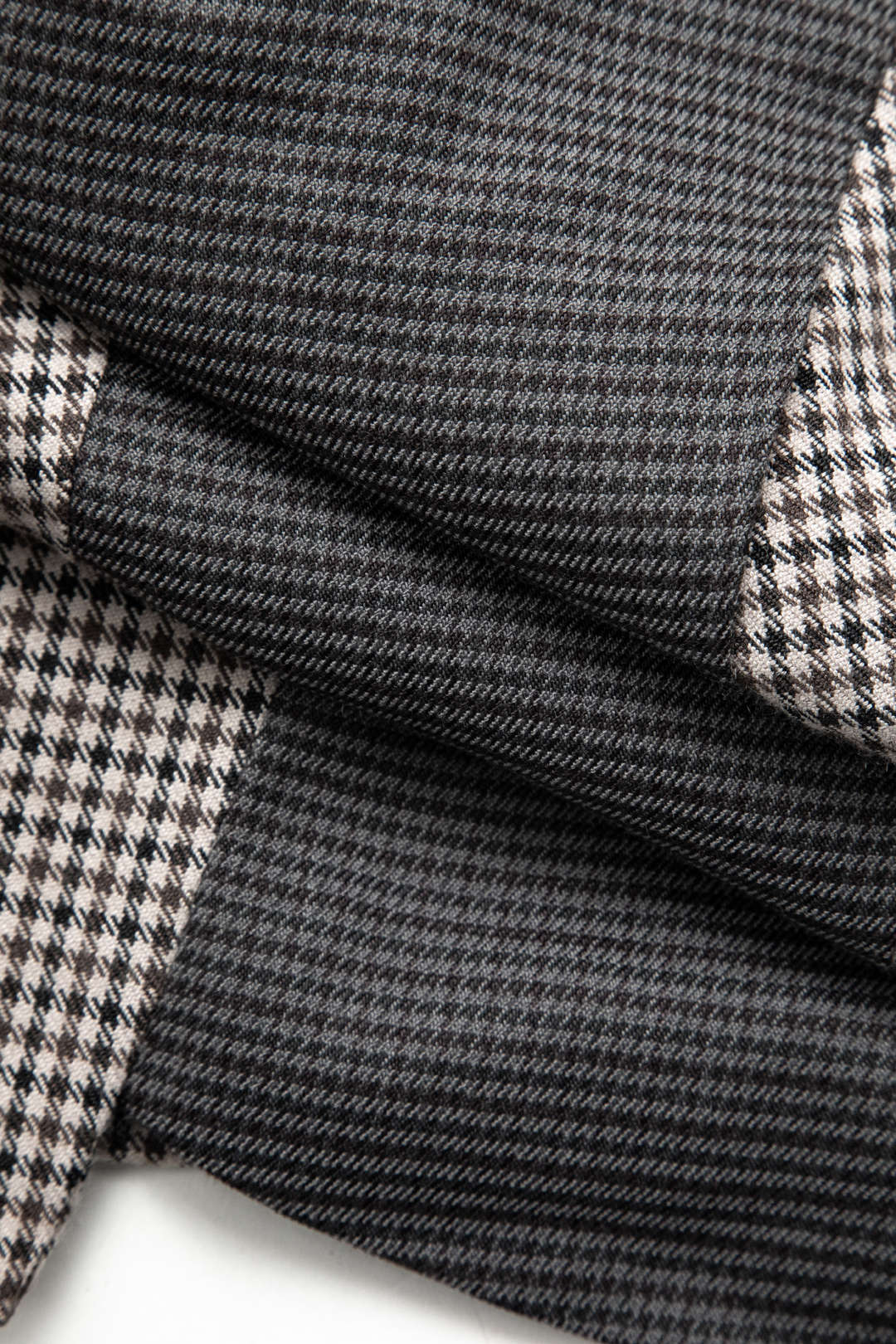 Asymmetrical Houndstooth Tube Top in Y2K Fashion - Trendy Patchwork Aesthetic Top Asymmetrical Houndstooth Tube Top in Y2K Fashion - Trendy Patchwork Aesthetic Top