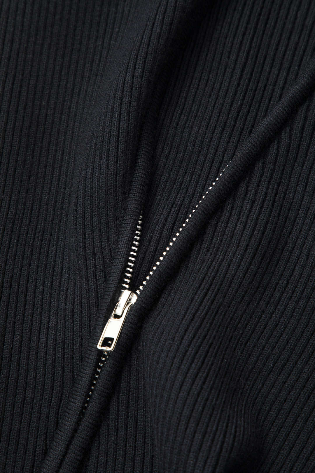 Asymmetrical Neck Zip-Up Long Sleeve Knit Top in Y2K Aesthetic Style Asymmetrical Neck Zip-Up Long Sleeve Knit Top in Y2K Aesthetic Style