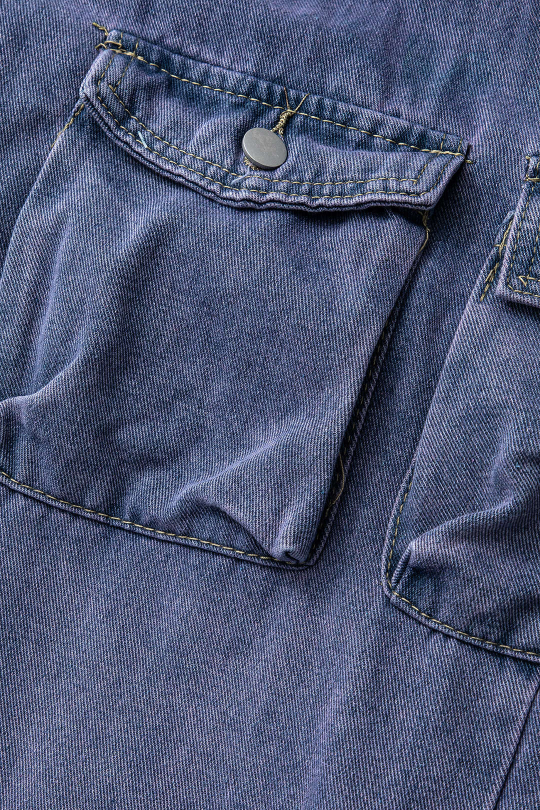 Belted Flap Pocket Straight Leg Cargo Jeans for Y2K Aesthetic and Grunge Style Outfits Belted Flap Pocket Straight Leg Cargo Jeans for Y2K Aesthetic and Grunge Style Outfits