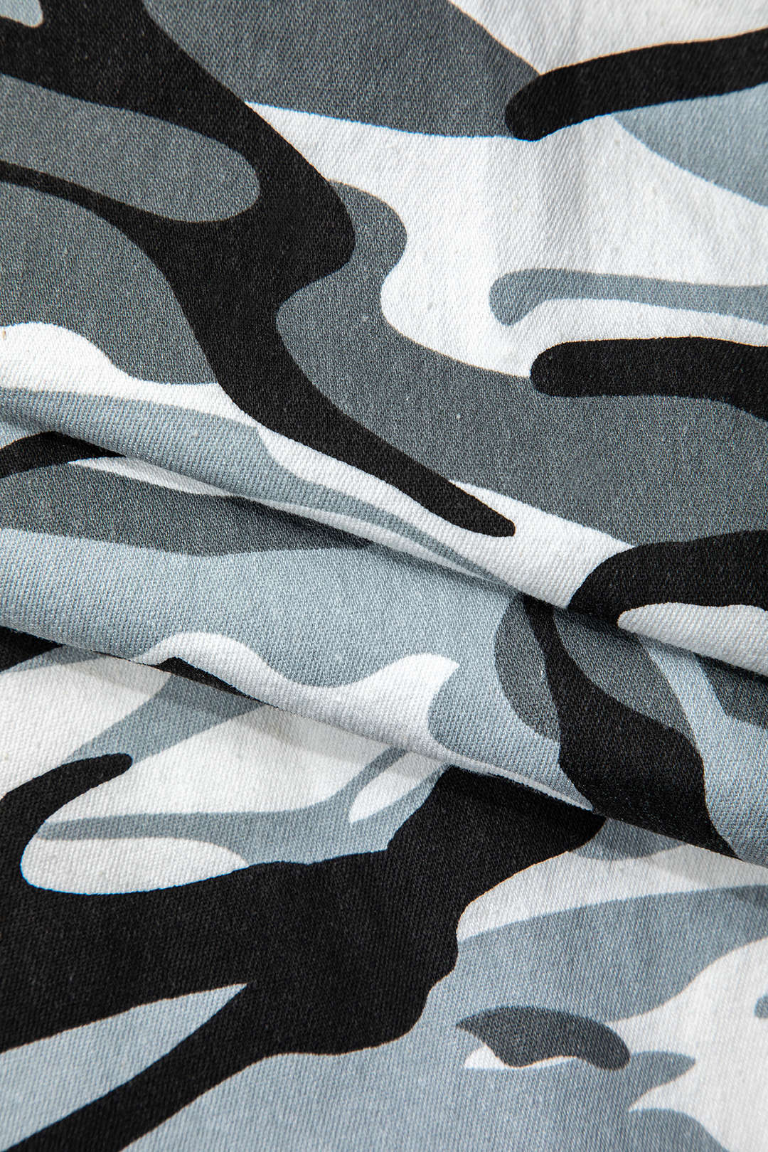 Camo Print Cargo Skirt with Flap Pockets for Y2K and Grunge Aesthetic Outfits Camo Print Cargo Skirt with Flap Pockets for Y2K and Grunge Aesthetic Outfits