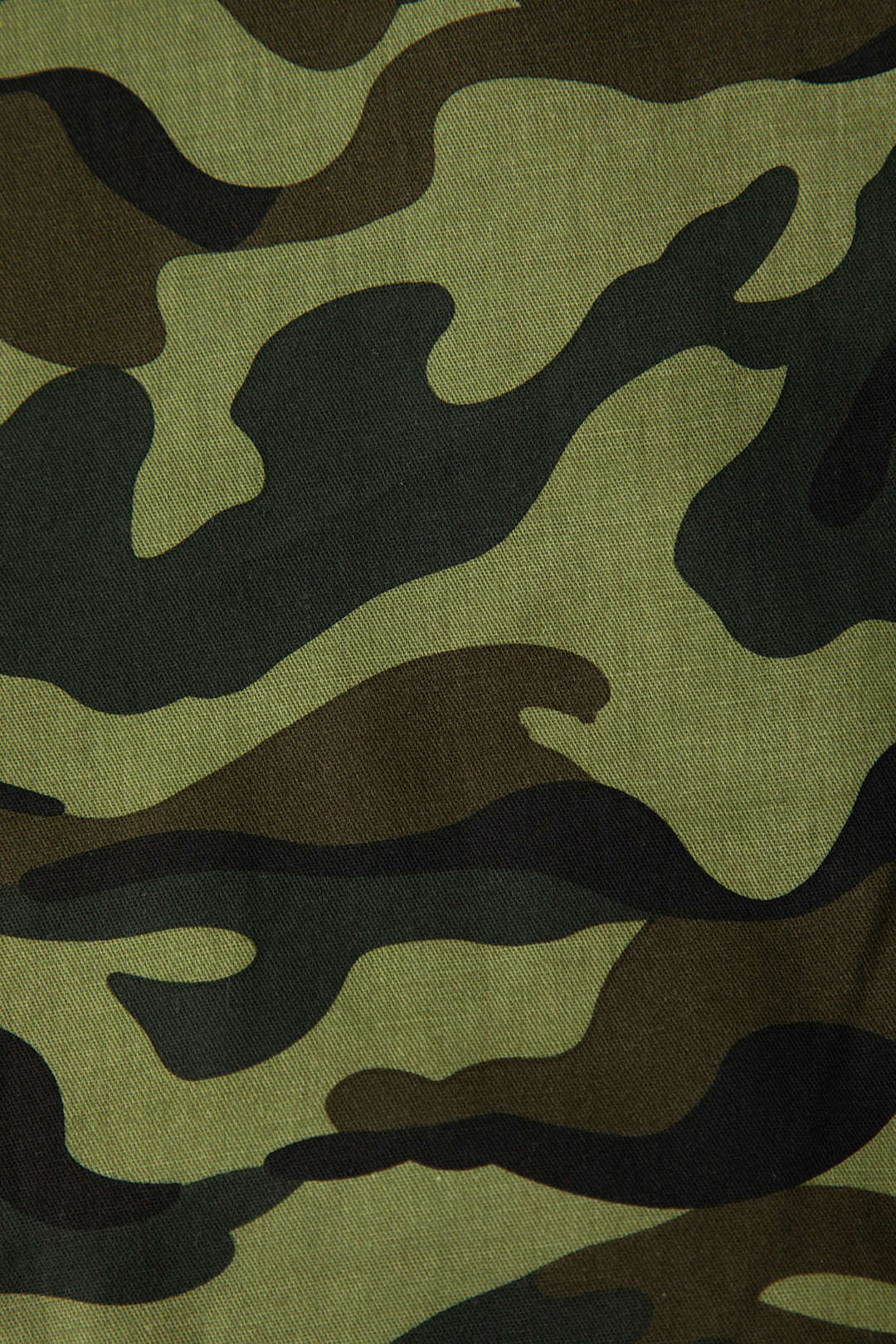 Camo Twist Hem Crop Top - Y2K Aesthetic Cute Top for Grunge and Coquette Outfits Camo Twist Hem Crop Top - Y2K Aesthetic Cute Top for Grunge and Coquette Outfits