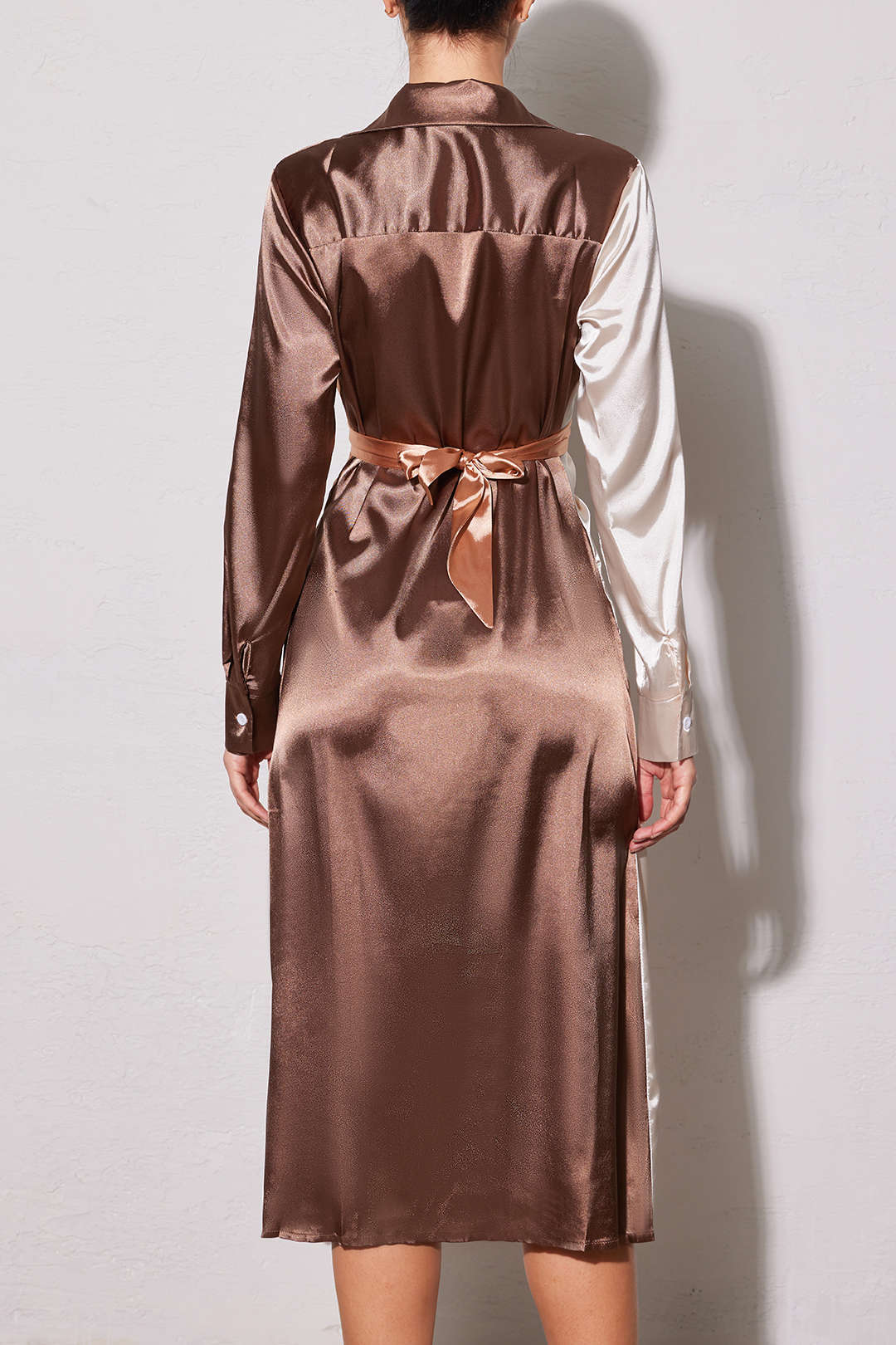 Chic Contrast Tie V-Neck Button-Up Midi Dress for Y2K Fashion and Coquette Aesthetic Chic Contrast Tie V-Neck Button-Up Midi Dress for Y2K Fashion and Coquette Aesthetic