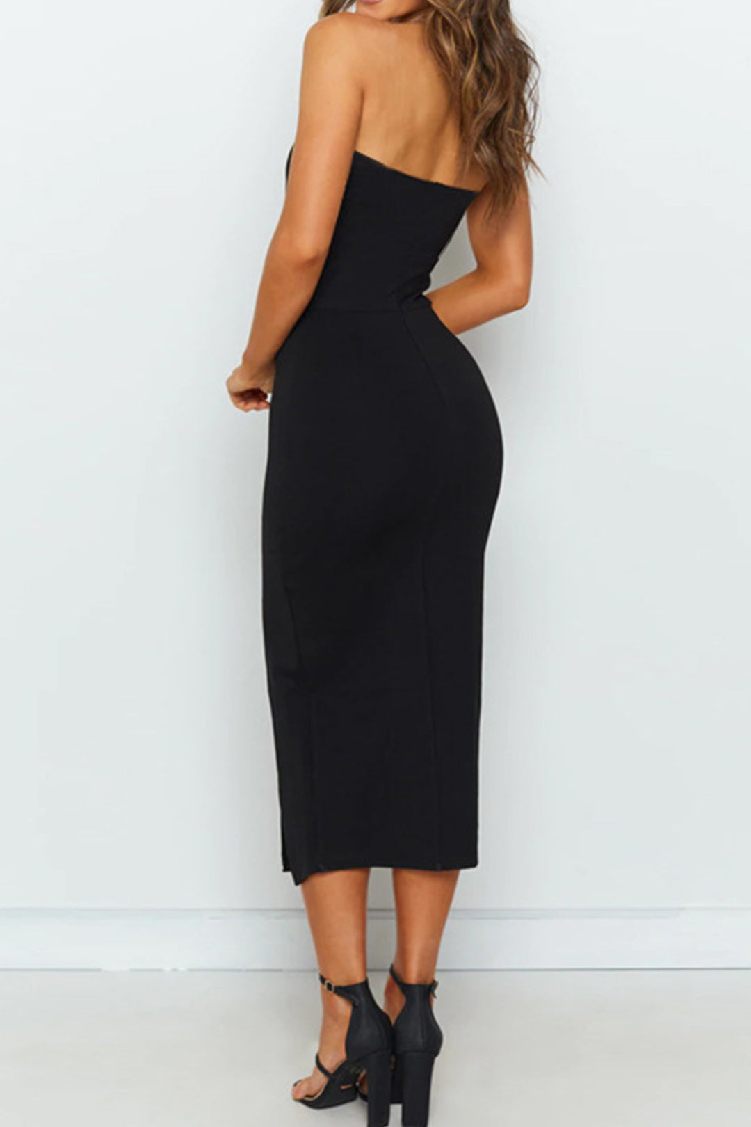 Chic Halter Backless Slit Midi Dress for Y2K Fashion Lovers and Coquette Aesthetic Enthusiasts Chic Halter Backless Slit Midi Dress for Y2K Fashion Lovers and Coquette Aesthetic Enthusiasts