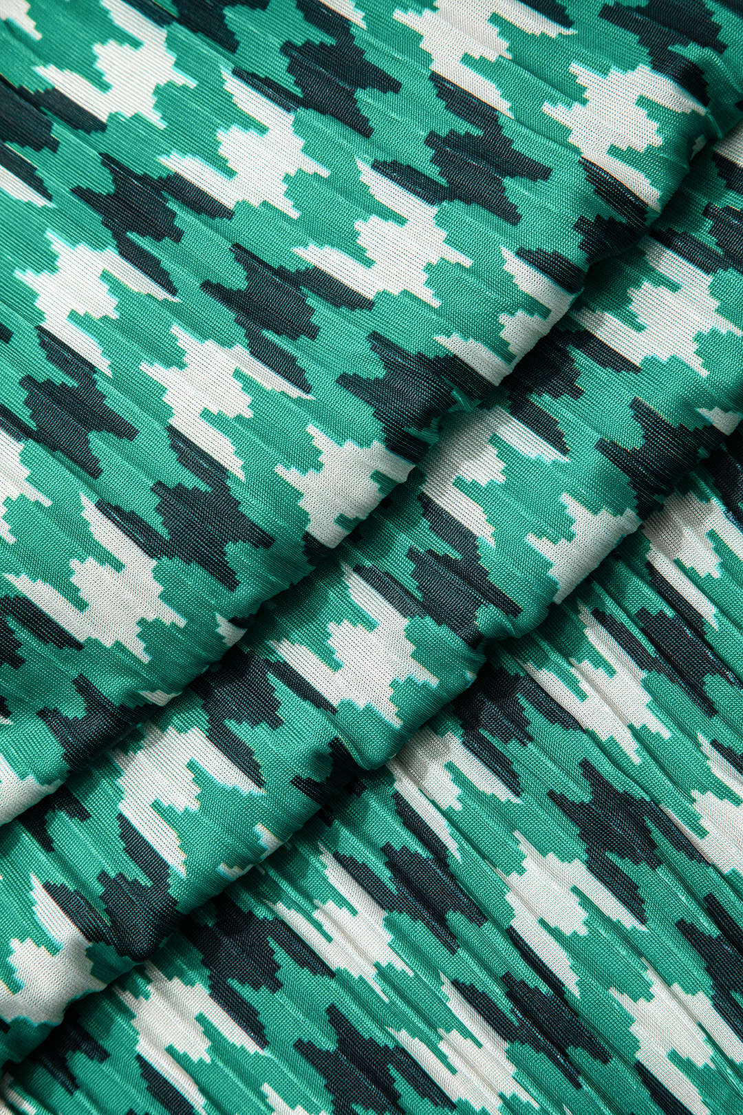 Chic Houndstooth Pattern Pants for Y2K Aesthetic Outfits and Coquette Style Looks Chic Houndstooth Pattern Pants for Y2K Aesthetic Outfits and Coquette Style Looks