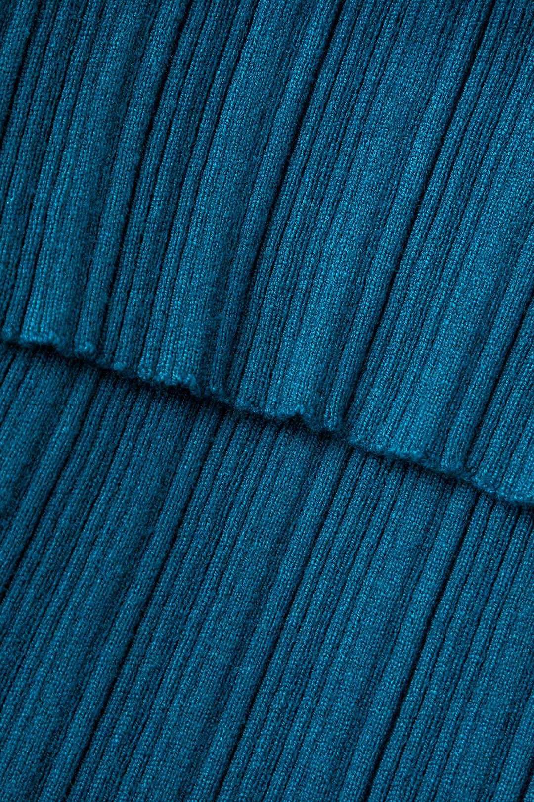 Chic Off Shoulder Rib Knit Split Midi Dress for Y2K Fashion and Coquette Aesthetic Chic Off Shoulder Rib Knit Split Midi Dress for Y2K Fashion and Coquette Aesthetic