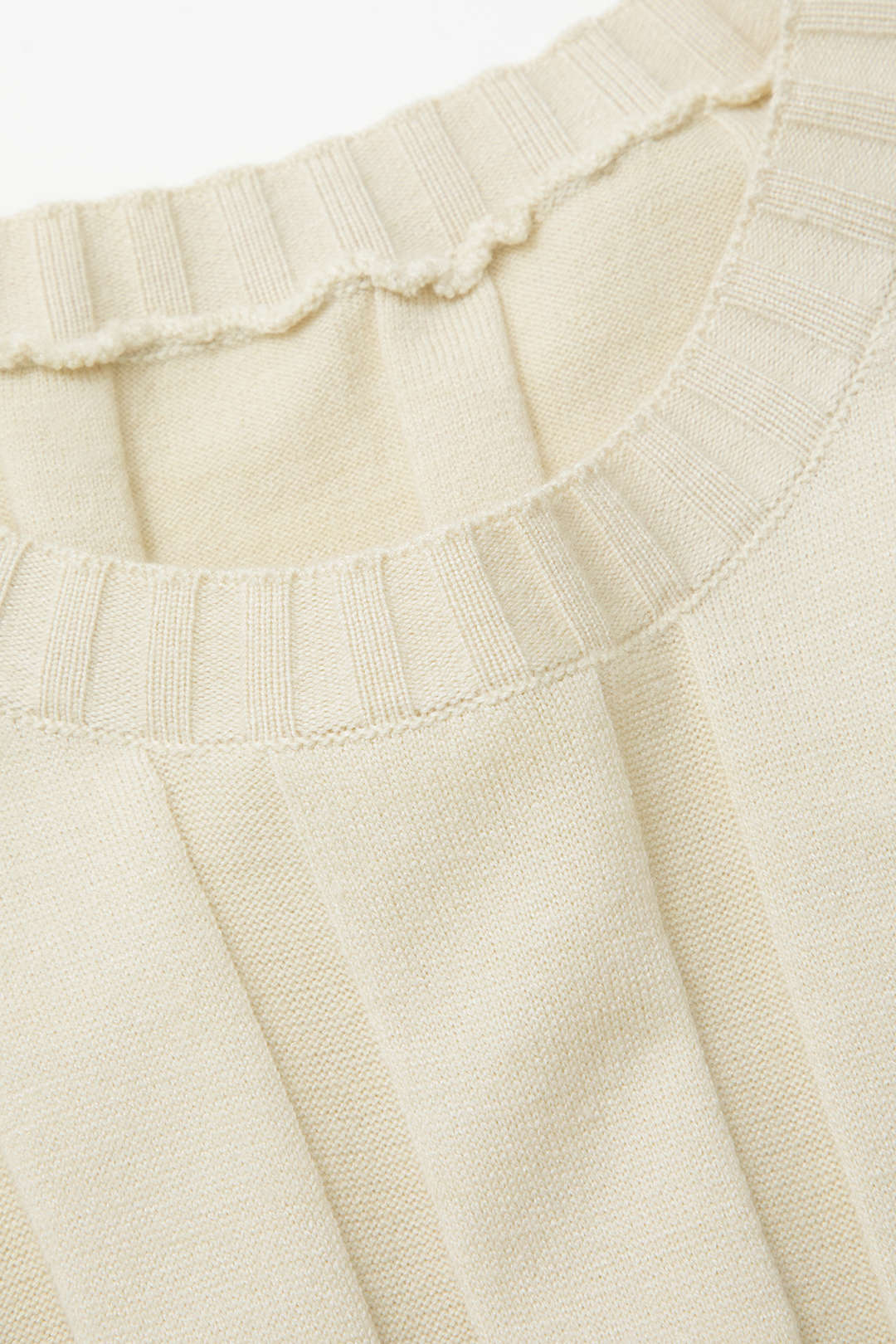 Chic Round Neck Long Sleeve Knit Maxi Dress for Y2K Fashion & Coquette Aesthetic Styles Chic Round Neck Long Sleeve Knit Maxi Dress for Y2K Fashion & Coquette Aesthetic Styles