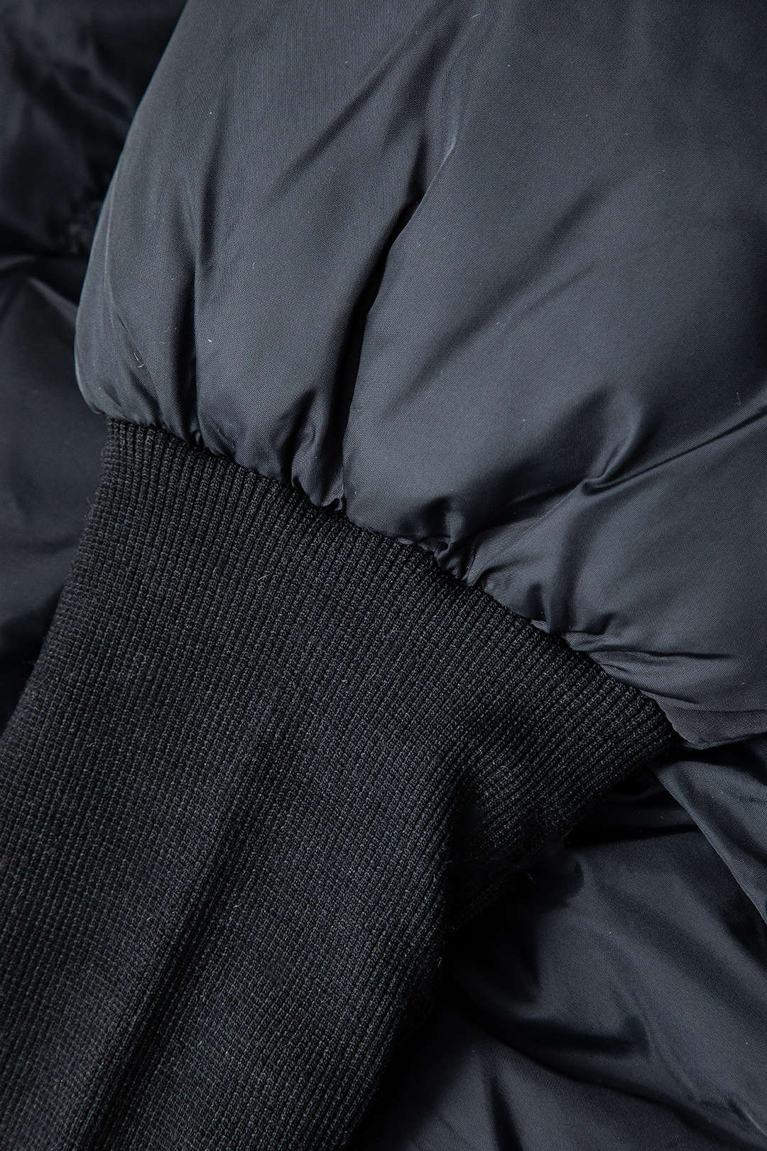 Chic Solid Stand Collar Zipper Crop Puffer Jacket for Y2K Aesthetic Outfits Chic Solid Stand Collar Zipper Crop Puffer Jacket for Y2K Aesthetic Outfits