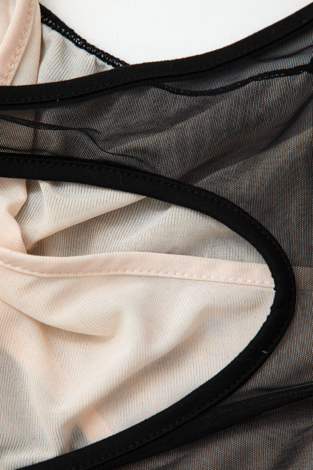 Chic V-Neck Mesh Cut Out Maxi Dress for Y2K Aesthetic and Coquette Style Lovers Chic V-Neck Mesh Cut Out Maxi Dress for Y2K Aesthetic and Coquette Style Lovers