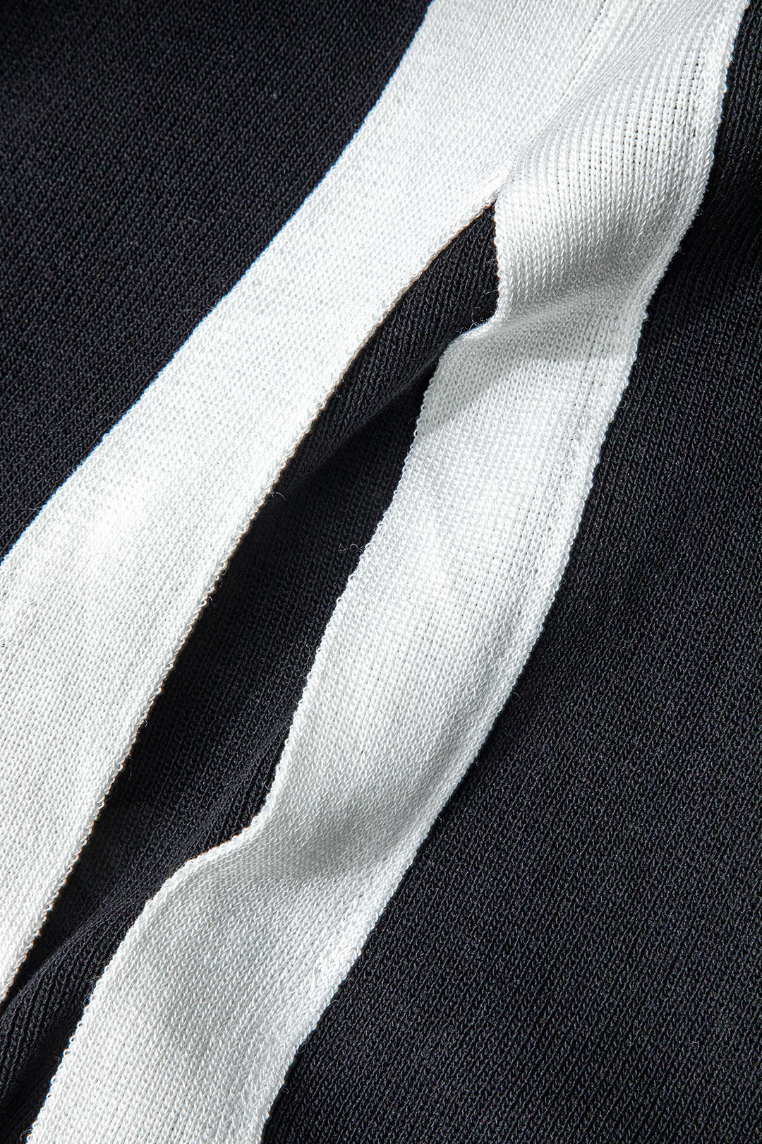 Chic V-Neck Slit Knit Midi Dress for Y2K Aesthetic and Coquette Style Fashion Chic V-Neck Slit Knit Midi Dress for Y2K Aesthetic and Coquette Style Fashion