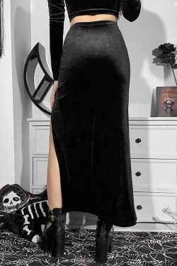 Chic Velvet High Rise Maxi Skirt with Slit and Bowknot Detail for Y2K Aesthetic