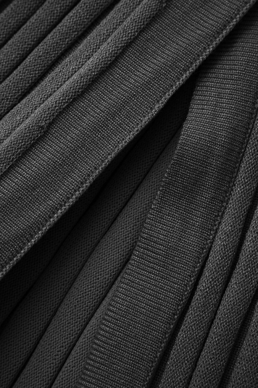 Chic Y2K Fashion: Round Neck Long Sleeve Knit Crop Top & Textured Knit Slit Skirt Set Chic Y2K Fashion: Round Neck Long Sleeve Knit Crop Top & Textured Knit Slit Skirt Set