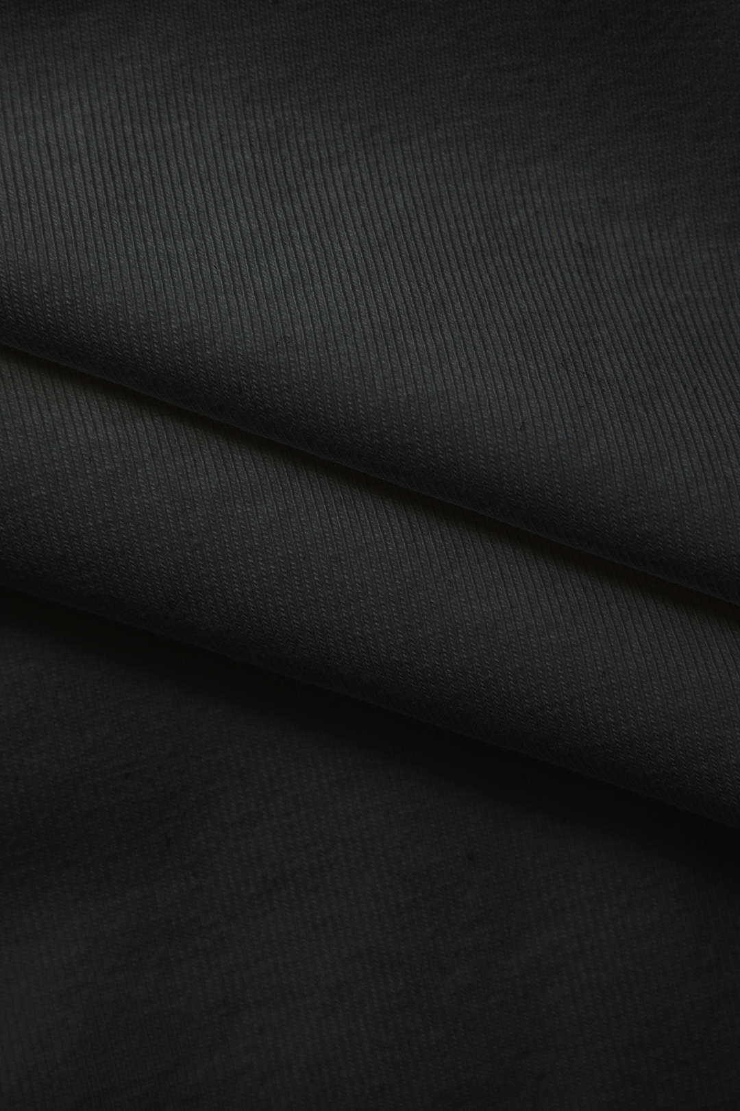 Chic Y2K Halter Curved Hem Tank Top for Trendy Coquette and Grunge Aesthetic Outfits Chic Y2K Halter Curved Hem Tank Top for Trendy Coquette and Grunge Aesthetic Outfits