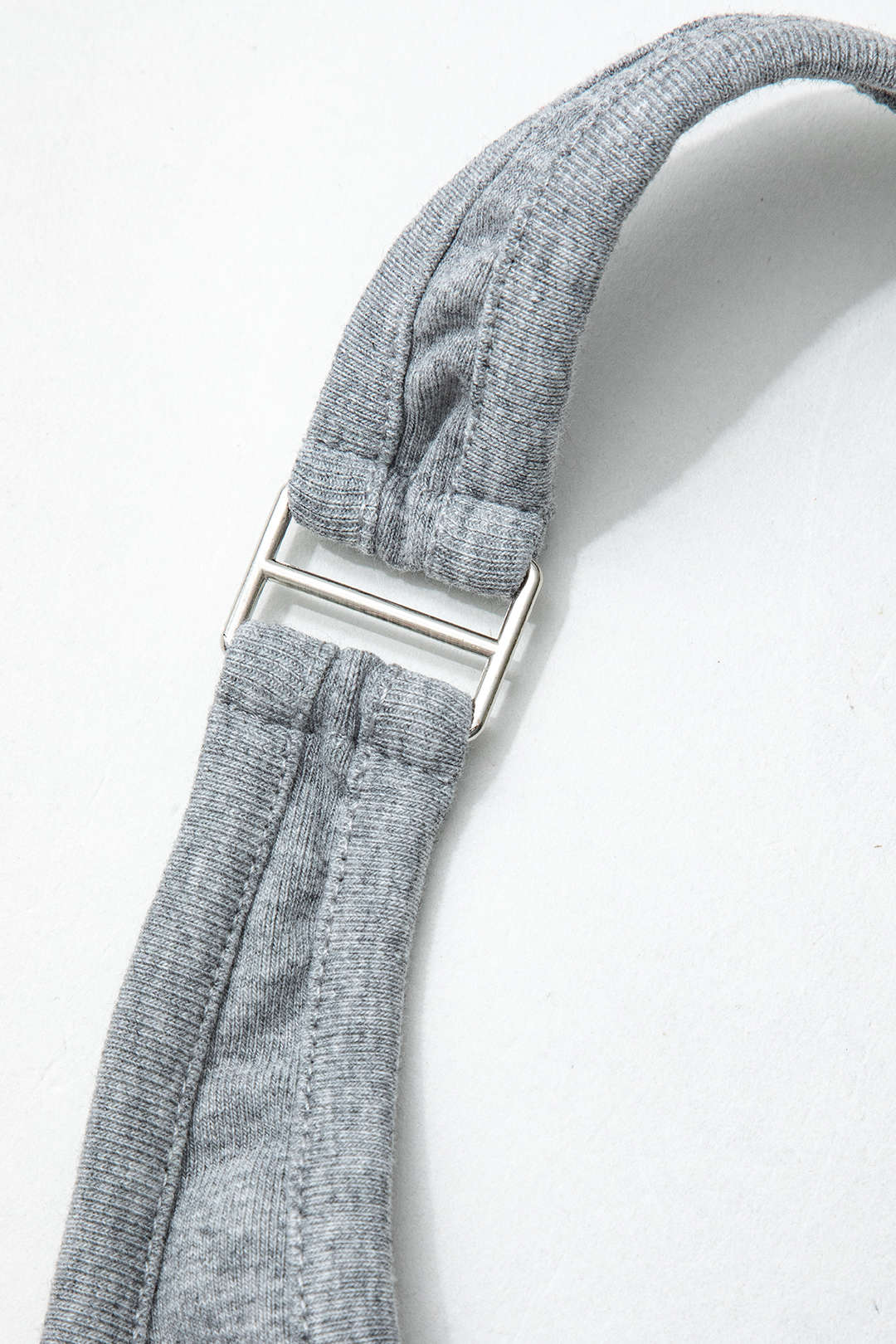 Chic Y2K Halter Curved Hem Tank Top for Trendy Coquette and Grunge Aesthetic Outfits Chic Y2K Halter Curved Hem Tank Top for Trendy Coquette and Grunge Aesthetic Outfits