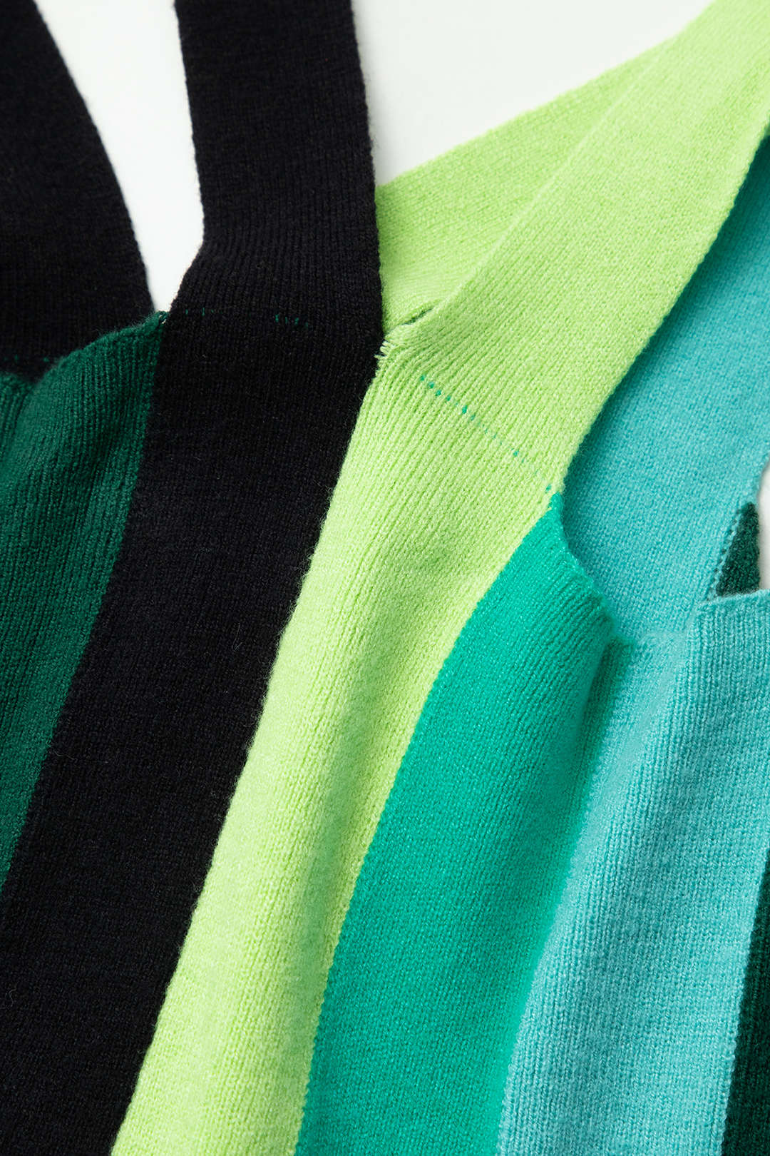 Colorblock Fringe Hem Sleeveless Knit Dress - Y2K Aesthetic Chic for Trendy Outfits Colorblock Fringe Hem Sleeveless Knit Dress - Y2K Aesthetic Chic for Trendy Outfits