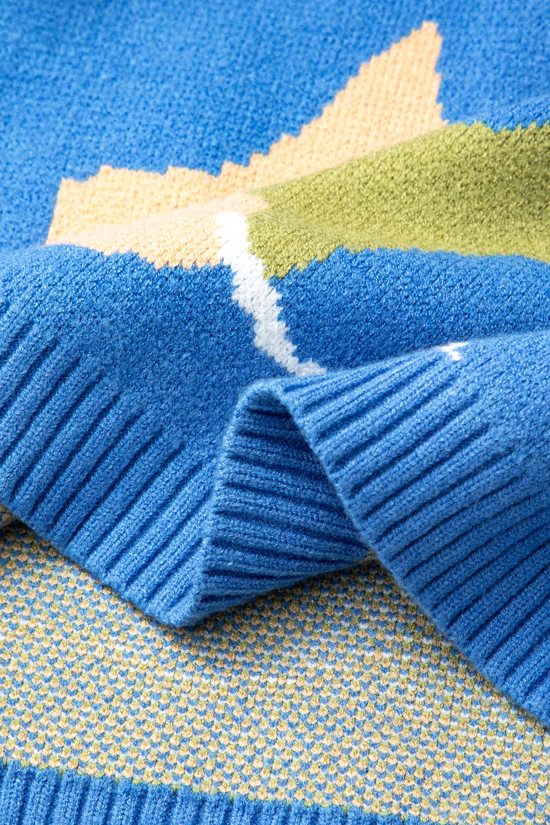 Colorblock Round Neck Long Sleeve Sweater - Y2K Aesthetic Comfy Top for Trendy Outfits Colorblock Round Neck Long Sleeve Sweater - Y2K Aesthetic Comfy Top for Trendy Outfits