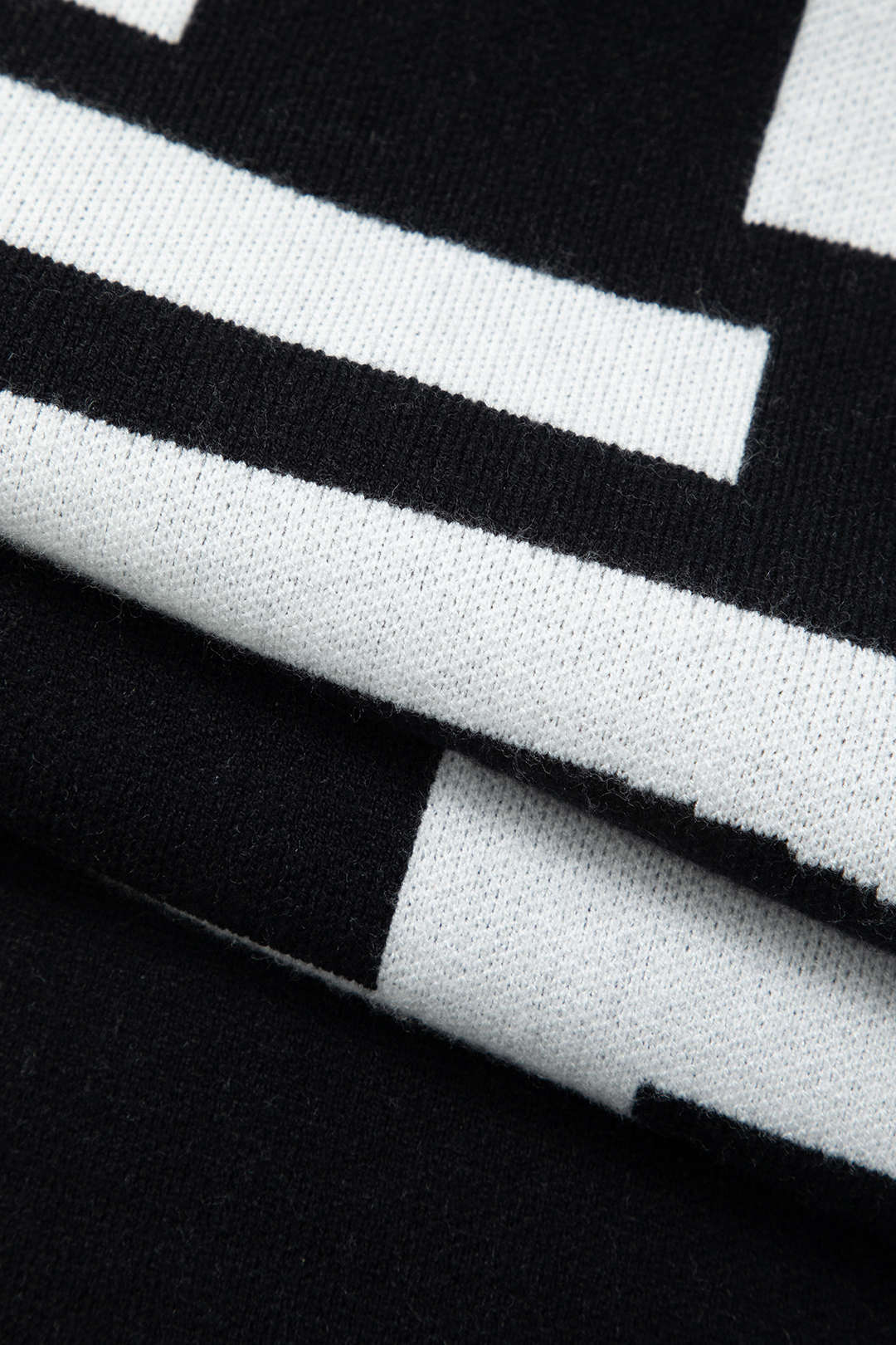 Colorblock V-Neck Halter Tie Knit Mini Dress - Y2K Aesthetic Cute Summer Outfit Colorblock V-Neck Halter Tie Knit Mini Dress - Y2K Aesthetic Cute Summer Outfit