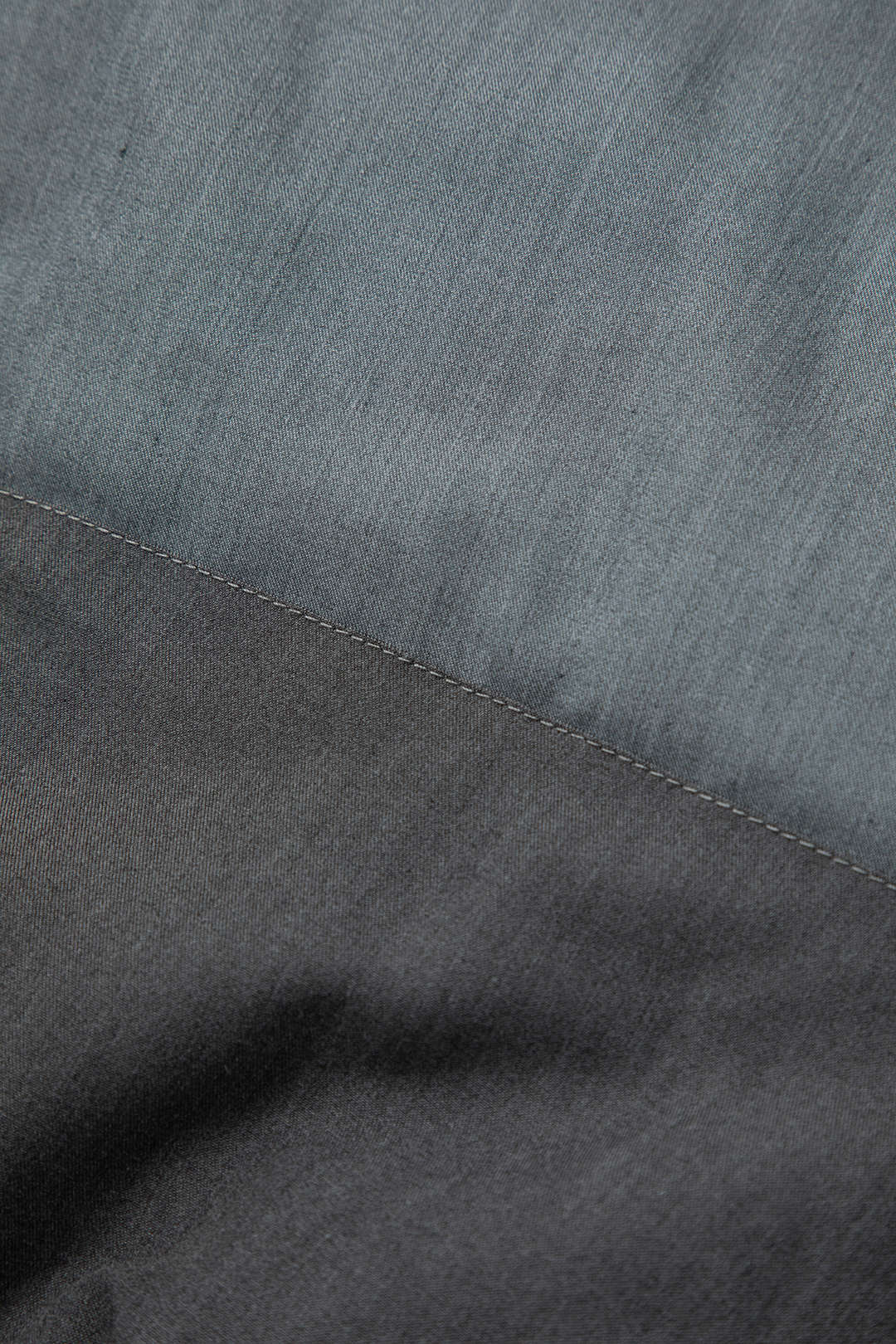 Colorblock Zip-Up Jacket with Elastic Hem and Stand Collar for Y2K Aesthetic Style Colorblock Zip-Up Jacket with Elastic Hem and Stand Collar for Y2K Aesthetic Style