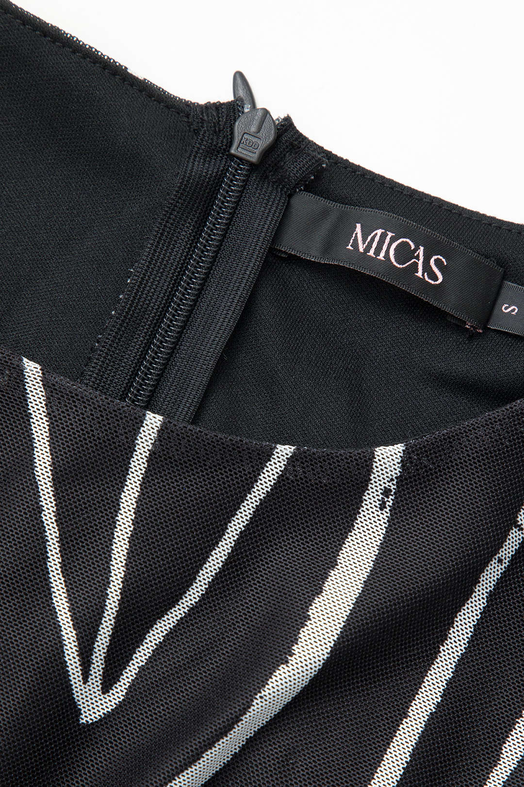 Contrast Line Print Mesh Ruched Slit Sleeveless Maxi Dress for Y2K Aesthetic Vibes Contrast Line Print Mesh Ruched Slit Sleeveless Maxi Dress for Y2K Aesthetic Vibes