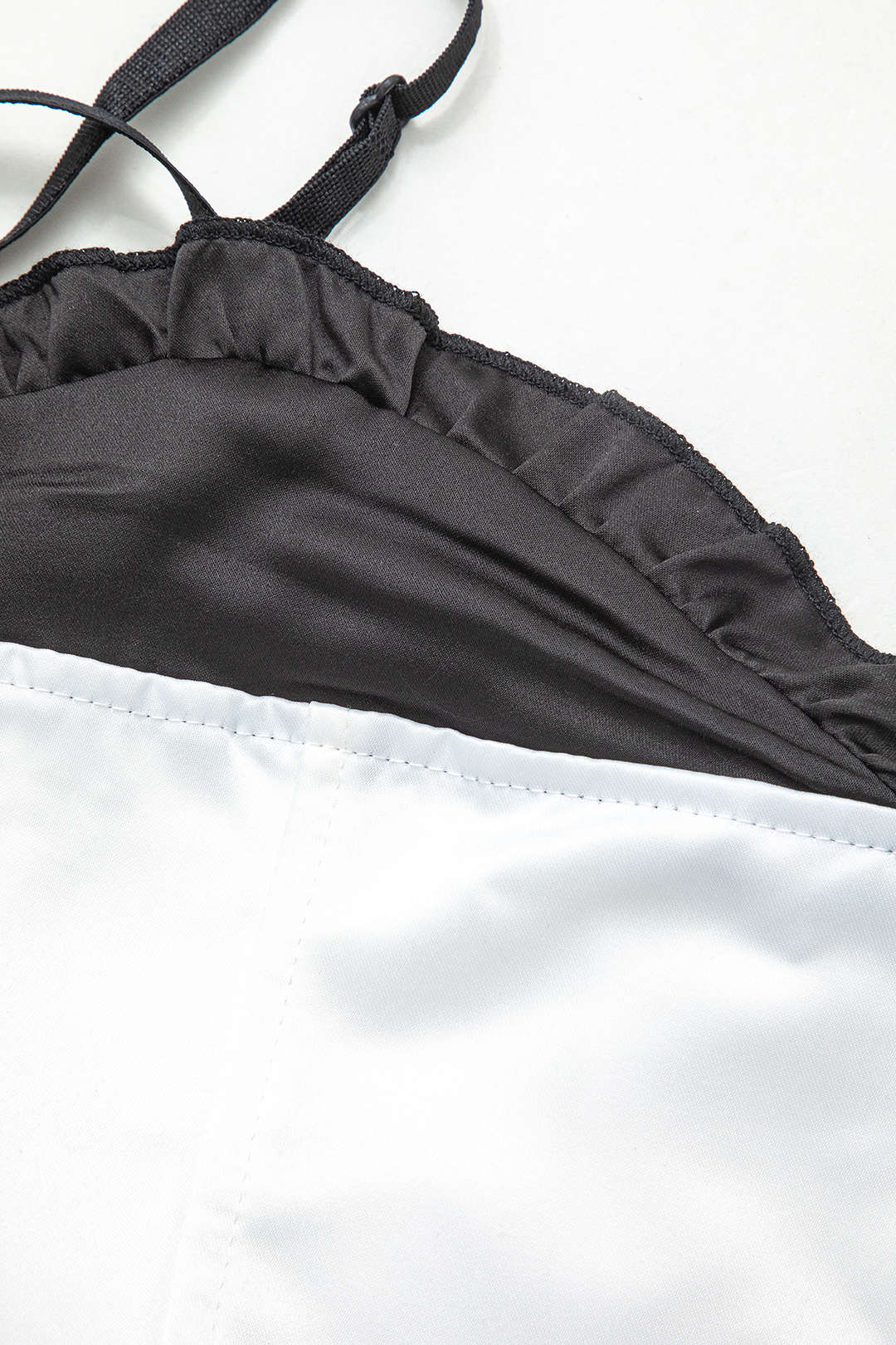 Contrast Ruffle Hem Mini Dress - Y2K Aesthetic Cute Dress for Stylish Outfits Contrast Ruffle Hem Mini Dress - Y2K Aesthetic Cute Dress for Stylish Outfits