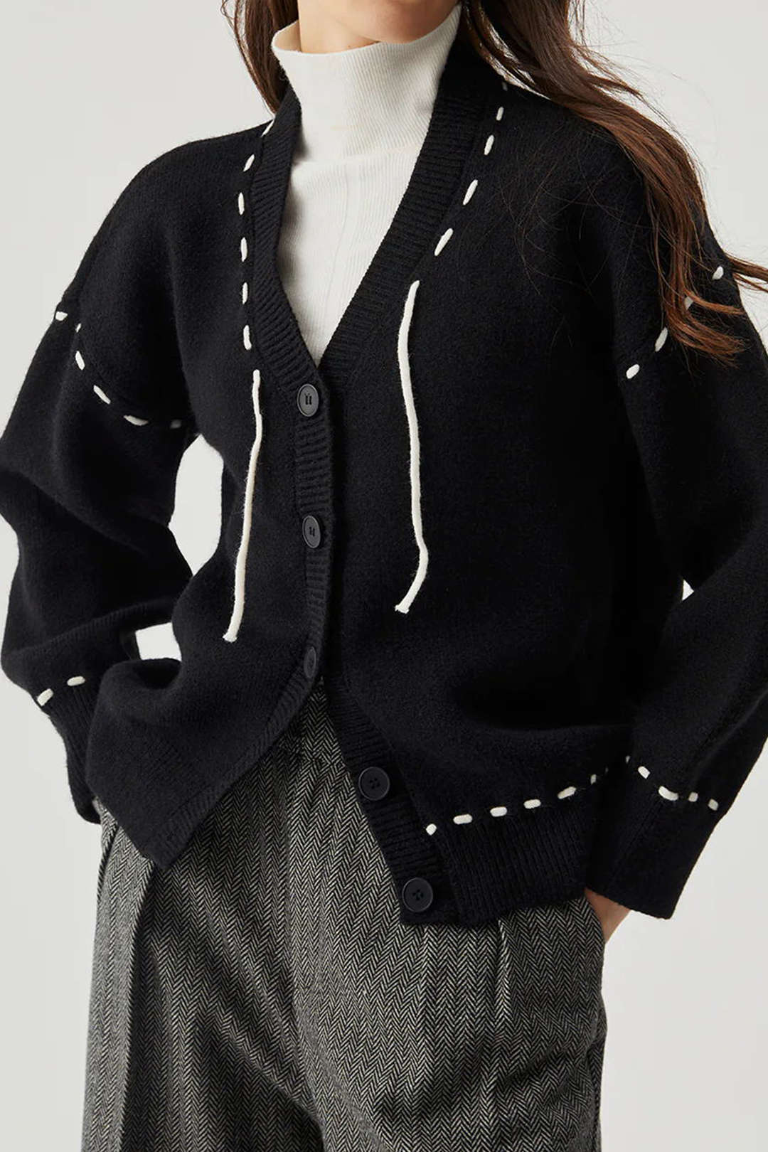 Contrast Stitching V-Neck Button Knit Cardigan - Y2K Aesthetic Cozy Layering Essential