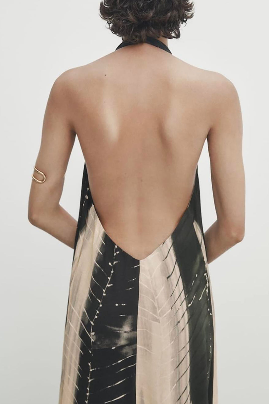 Contrast Tie Halter Backless Maxi Dress - Y2K Aesthetic Chic for Effortless Style Contrast Tie Halter Backless Maxi Dress - Y2K Aesthetic Chic for Effortless Style