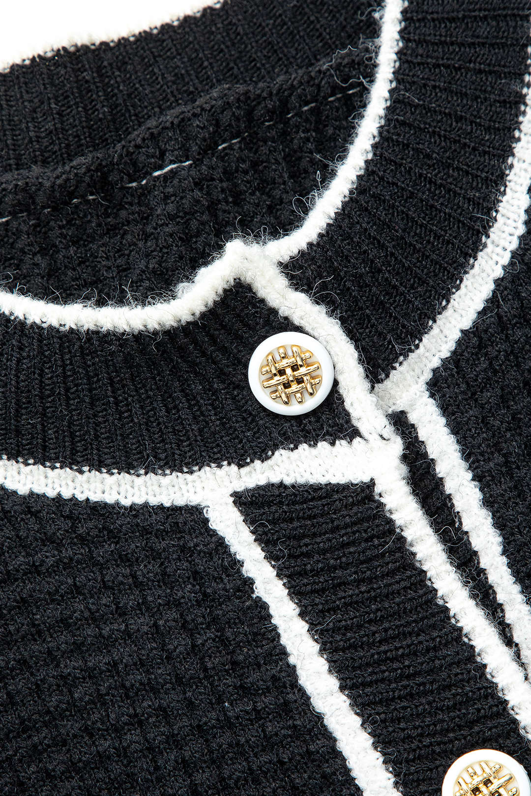 Coquette Aesthetic Contrast Button Up Long Sleeve Knit Cardigan for Y2K Fashion Lovers Coquette Aesthetic Contrast Button Up Long Sleeve Knit Cardigan for Y2K Fashion Lovers