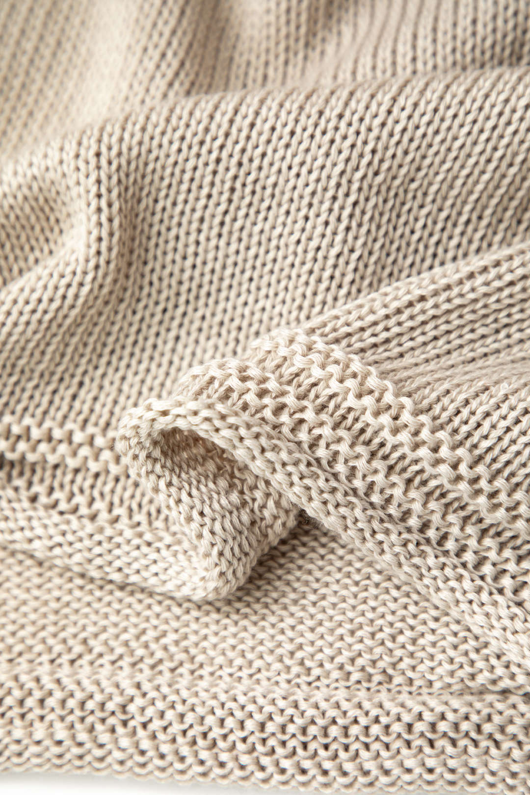 Coquette Aesthetic Round Neck Long Sleeve Pullover Sweater for Y2K Fashion Lovers Coquette Aesthetic Round Neck Long Sleeve Pullover Sweater for Y2K Fashion Lovers