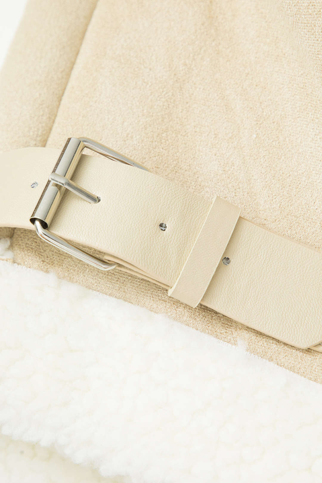 Cozy Faux Shearling Stand Collar Jacket for Y2K Aesthetic and Grunge Style Outfits Cozy Faux Shearling Stand Collar Jacket for Y2K Aesthetic and Grunge Style Outfits