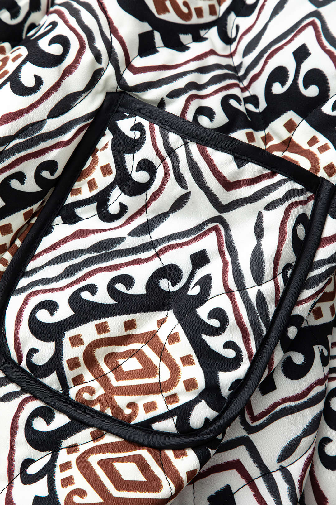 Cozy Printed Pocket Puffer Coat for Y2K Aesthetic and Grunge Style Outfits Cozy Printed Pocket Puffer Coat for Y2K Aesthetic and Grunge Style Outfits