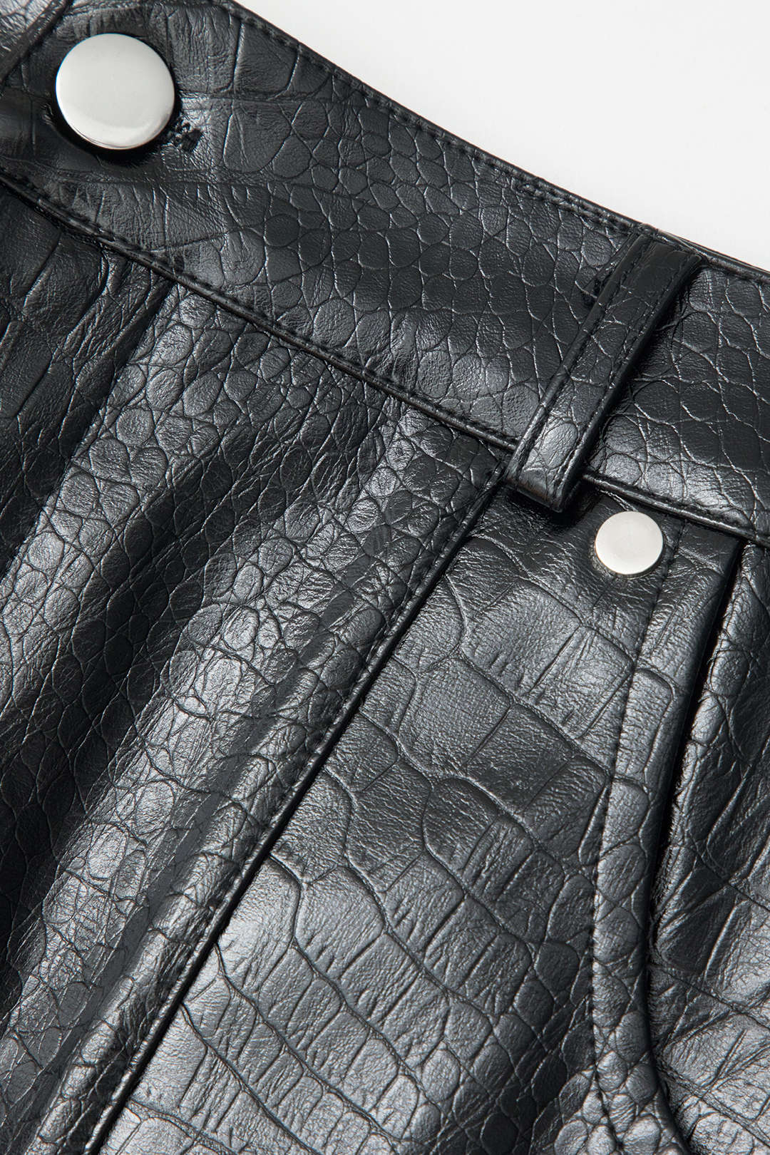 Croc-Effect Leather High Waist Split Mini Skirt for Y2K Aesthetic and Grunge Style Croc-Effect Leather High Waist Split Mini Skirt for Y2K Aesthetic and Grunge Style