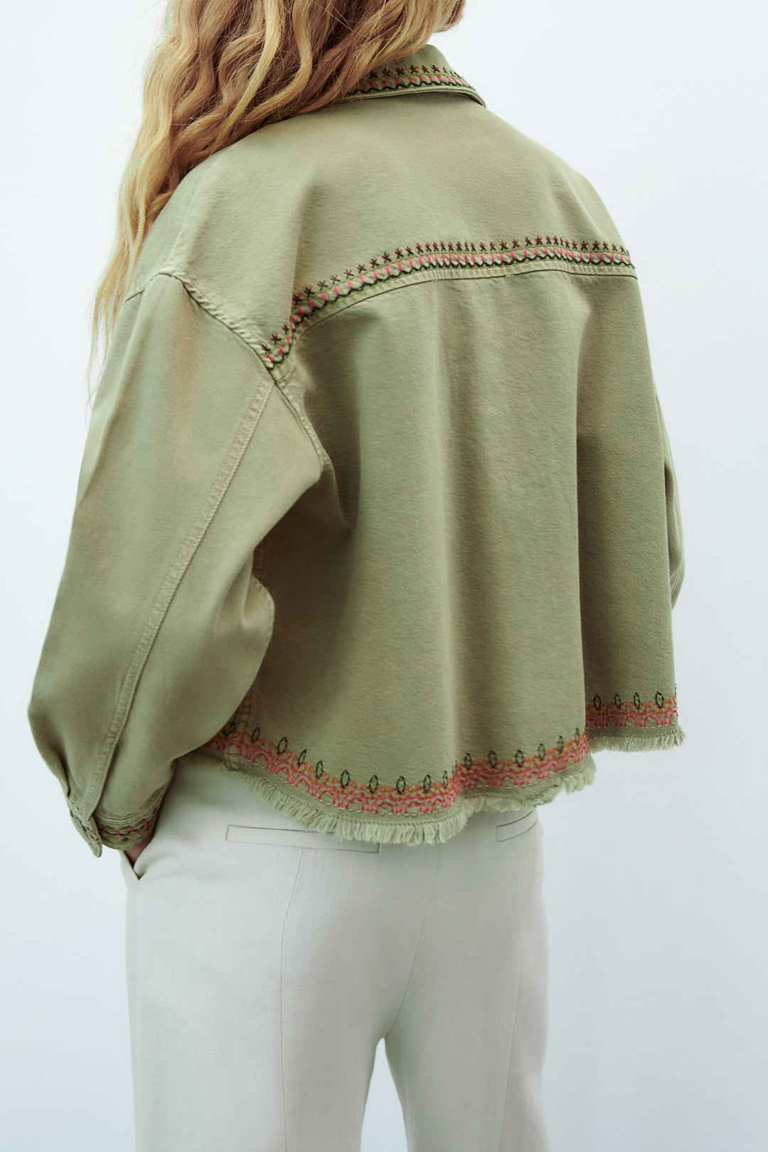 Embroidered Frayed Hem Y2K Aesthetic Button-Up Pocket Lapel Jacket for Trendy Looks Embroidered Frayed Hem Y2K Aesthetic Button-Up Pocket Lapel Jacket for Trendy Looks