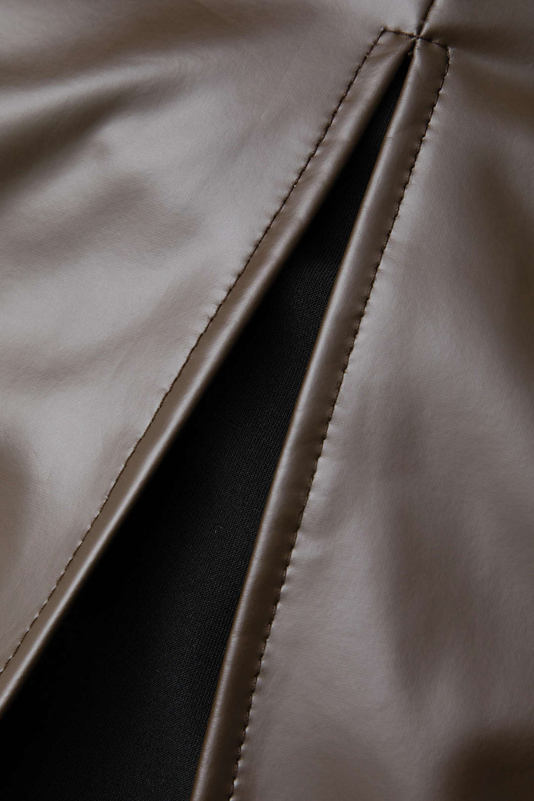 Faux Leather Ruched Slit Midi Dress - Y2K Aesthetic Sleeveless Fashion Statement Faux Leather Ruched Slit Midi Dress - Y2K Aesthetic Sleeveless Fashion Statement