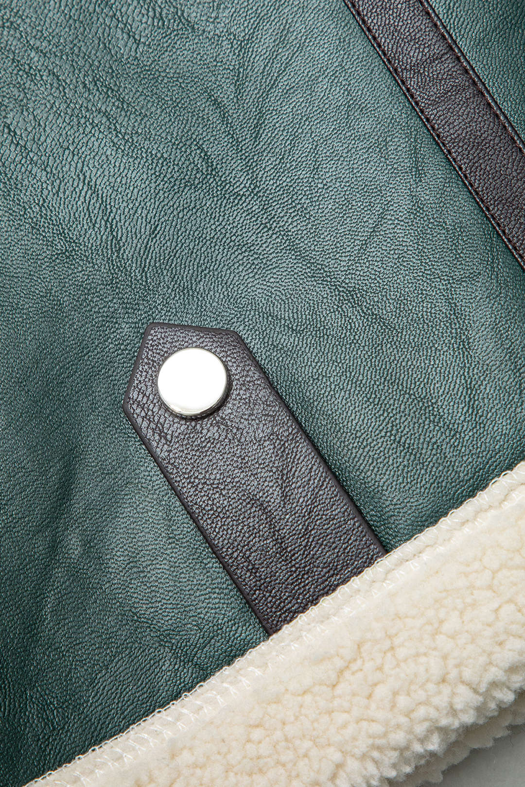 Fleece Faux Leather Zipper Crop Jacket for Y2K Aesthetic and Grunge Style Outfits Fleece Faux Leather Zipper Crop Jacket for Y2K Aesthetic and Grunge Style Outfits