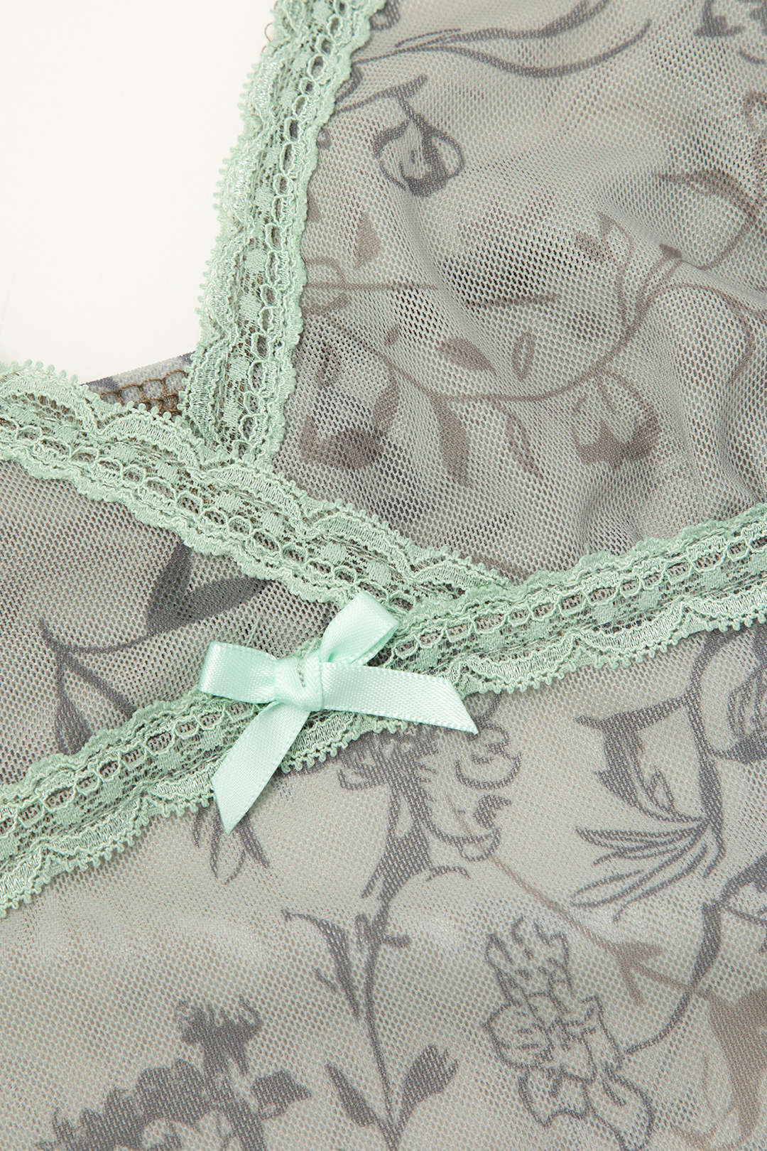 Floral Print Lace Trim Mesh V-neck Cami Top for Y2K Aesthetic and Coquette Style Floral Print Lace Trim Mesh V-neck Cami Top for Y2K Aesthetic and Coquette Style