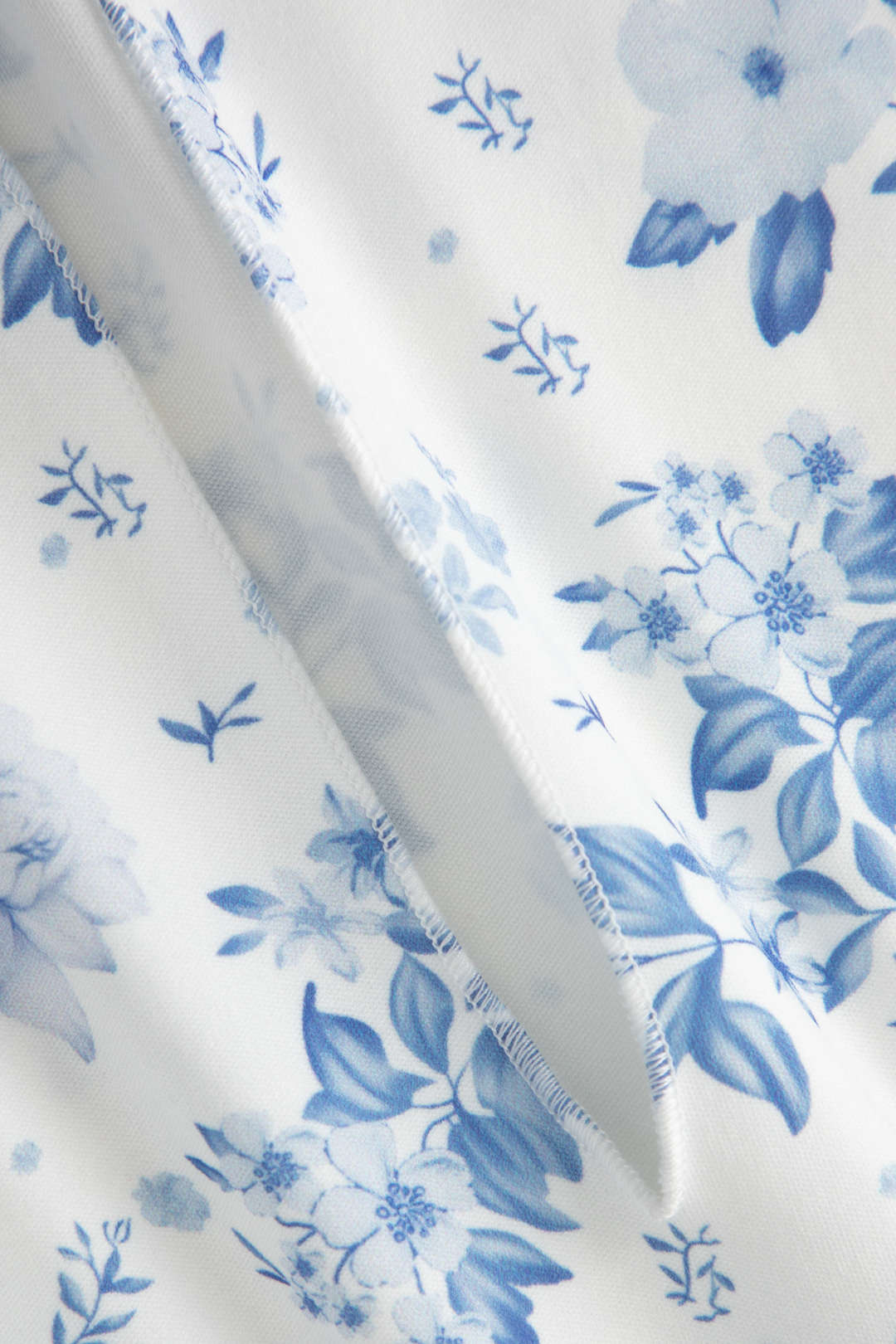 Floral Print Lace Trim Slit Maxi Dress - Y2K Aesthetic Boho Style for Effortless Elegance Floral Print Lace Trim Slit Maxi Dress - Y2K Aesthetic Boho Style for Effortless Elegance