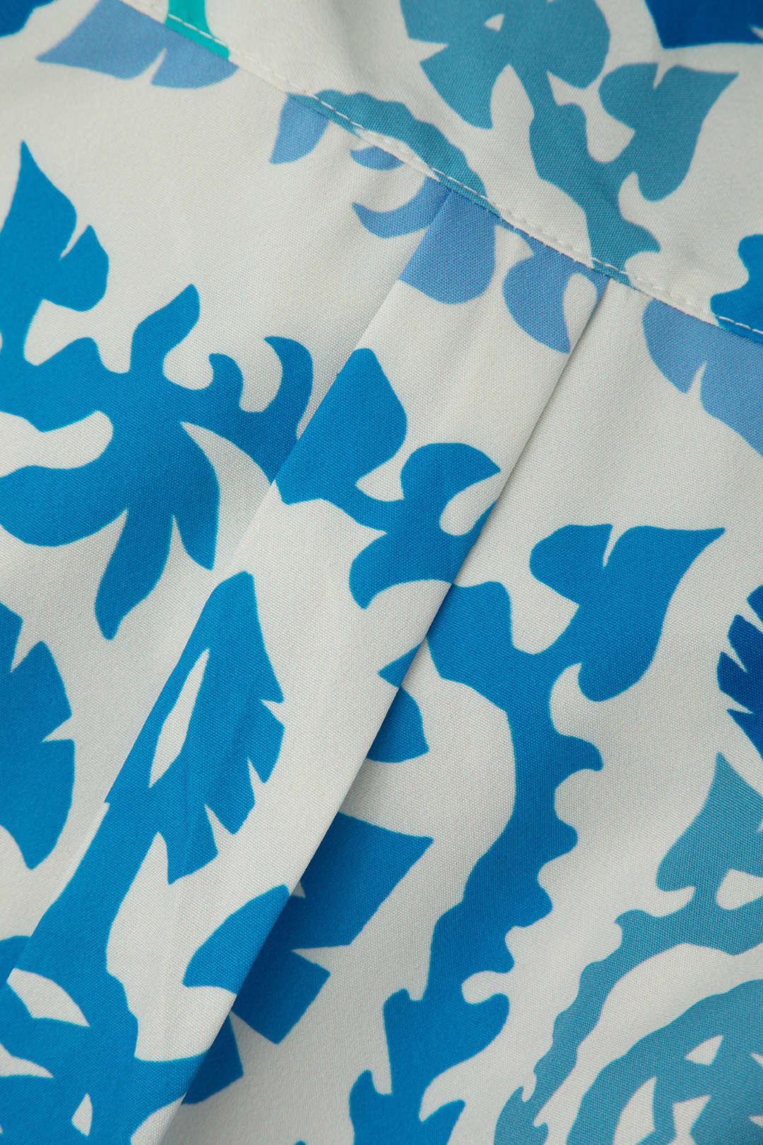 Floral Print Y2K Button Up Shirt - Cute Aesthetic Top for Coquette and Grunge Styles Floral Print Y2K Button Up Shirt - Cute Aesthetic Top for Coquette and Grunge Styles