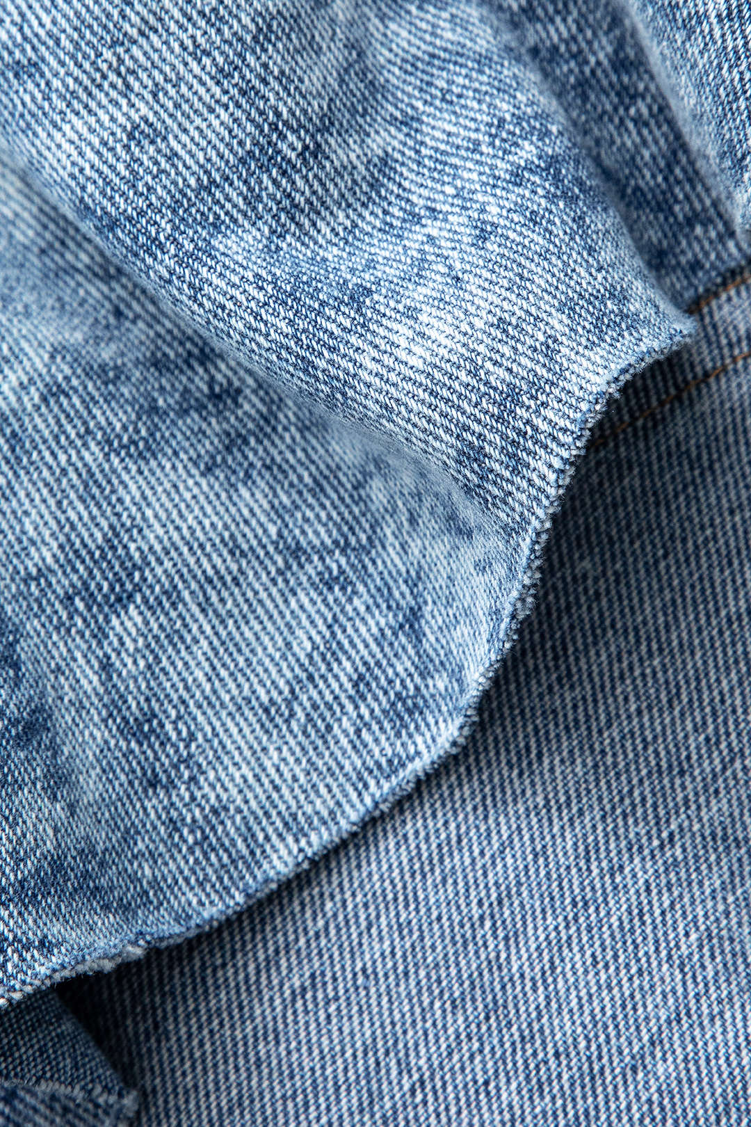 Frayed Hem Wide Leg Denim Shorts - Y2K Aesthetic Casual Summer Fashion Essential Frayed Hem Wide Leg Denim Shorts - Y2K Aesthetic Casual Summer Fashion Essential