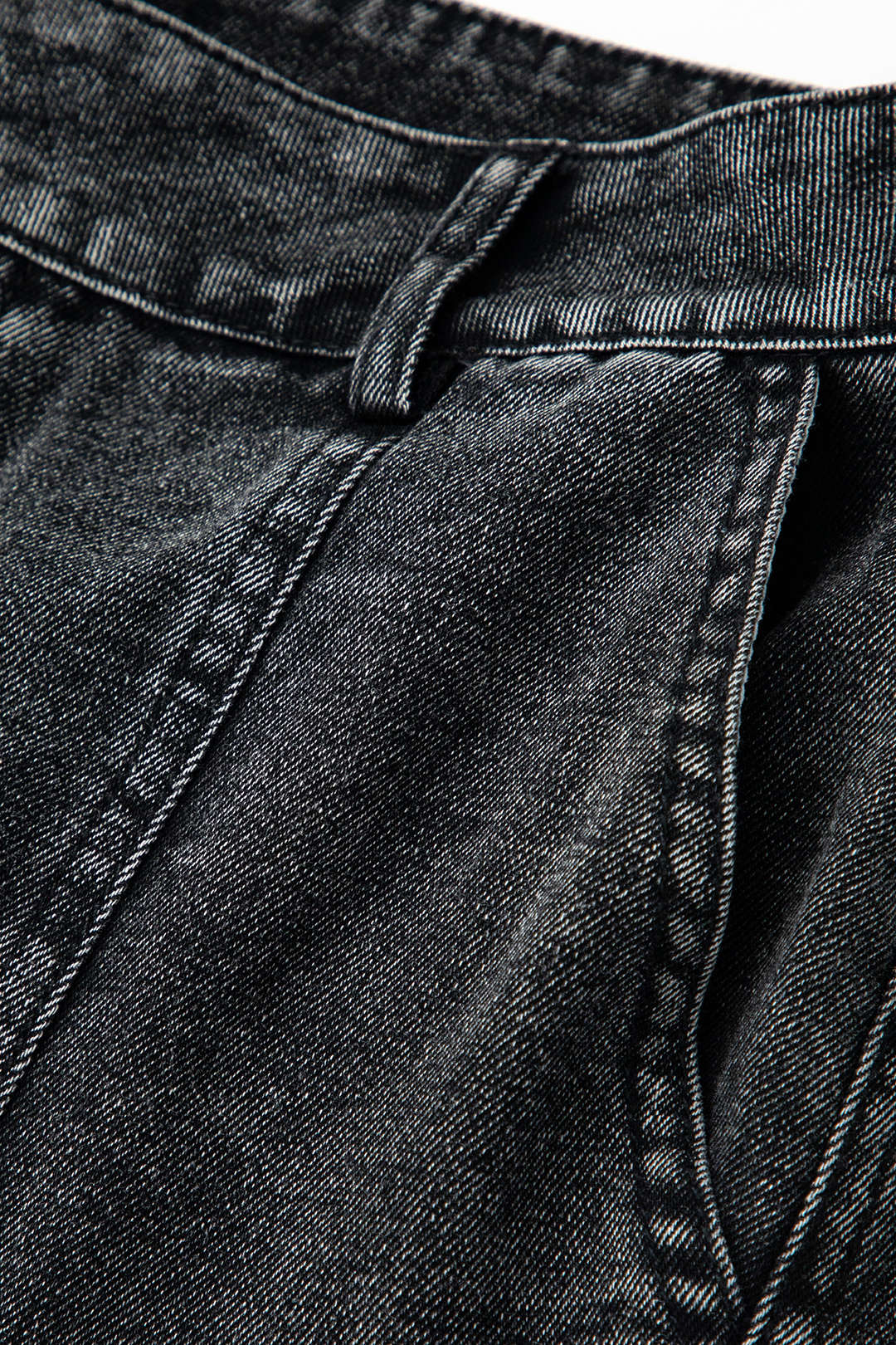 High-Waisted Pocket Wide Leg Jeans for Y2K Aesthetic and Grunge Style Outfits High-Waisted Pocket Wide Leg Jeans for Y2K Aesthetic and Grunge Style Outfits