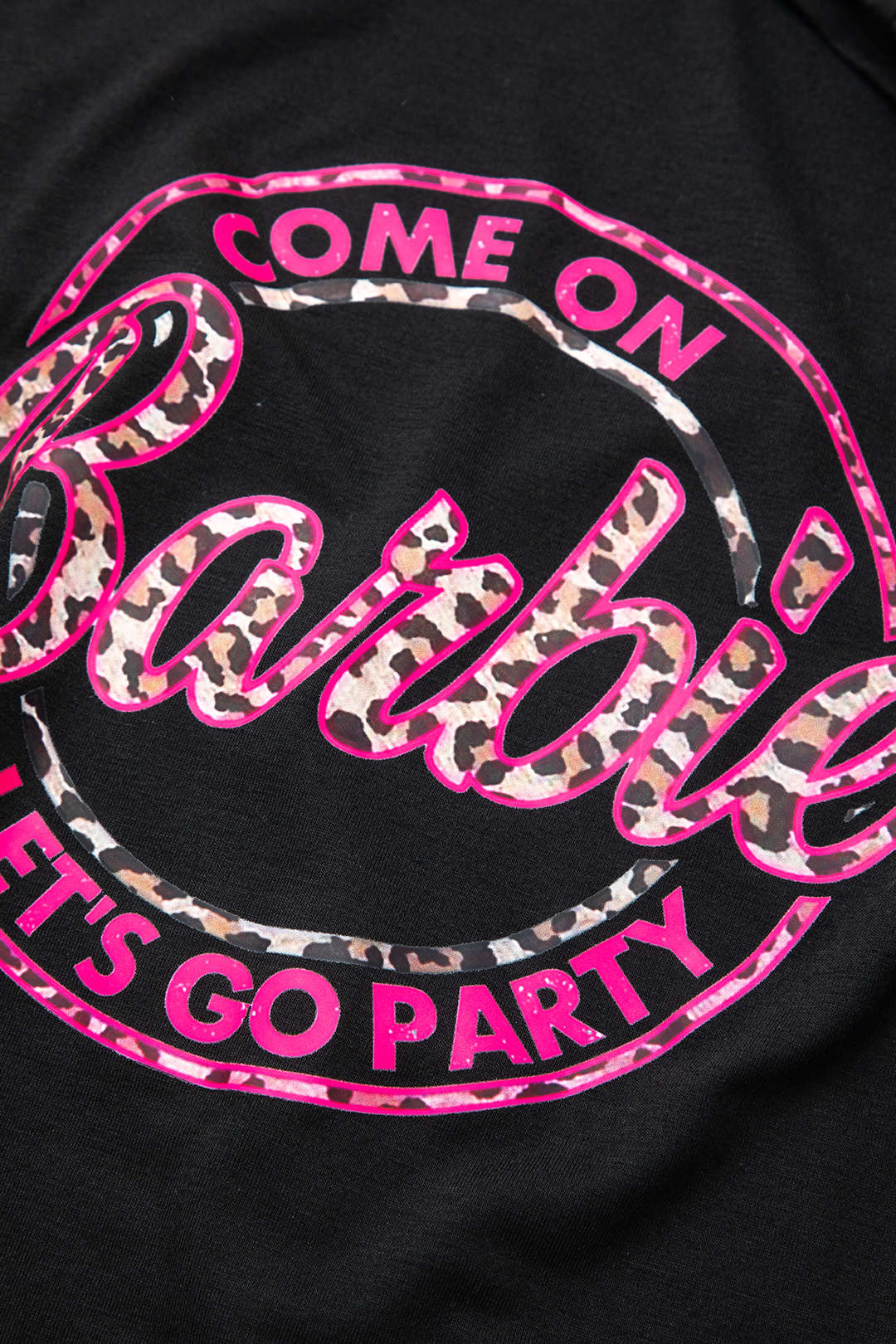 Knot Detail Sleeveless Side Cut Out T-Shirt in Y2K Fashion for Trendy Aesthetic Outfits Knot Detail Sleeveless Side Cut Out T-Shirt in Y2K Fashion for Trendy Aesthetic Outfits