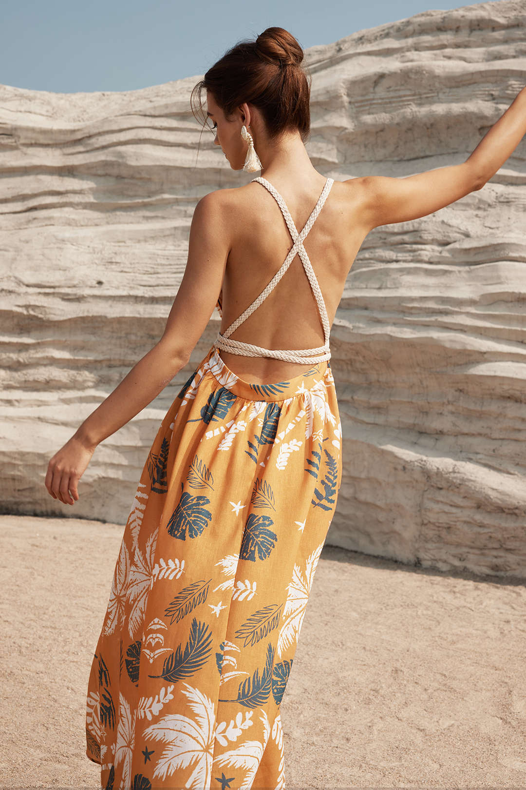 Leaves Print V-neck Backless Maxi Dress with Rope Tie - Y2K Aesthetic Summer Style Leaves Print V-neck Backless Maxi Dress with Rope Tie - Y2K Aesthetic Summer Style