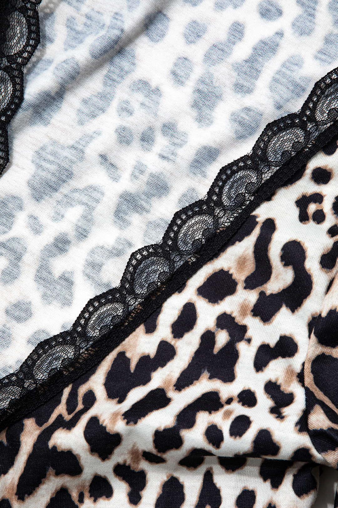 Leopard Print V-Neck Tie Top - Y2K Fashion Statement for Aesthetic Outfits Leopard Print V-Neck Tie Top - Y2K Fashion Statement for Aesthetic Outfits