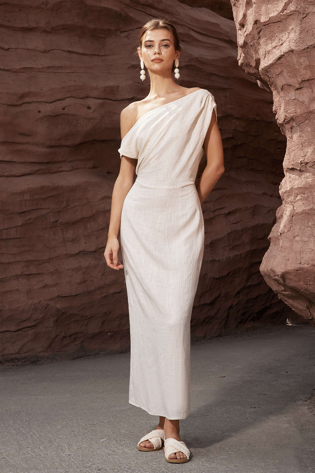 Linen Ruched Slit Midi Dress - Y2K Aesthetic Chic for Effortless Style and Comfort Linen Ruched Slit Midi Dress - Y2K Aesthetic Chic for Effortless Style and Comfort