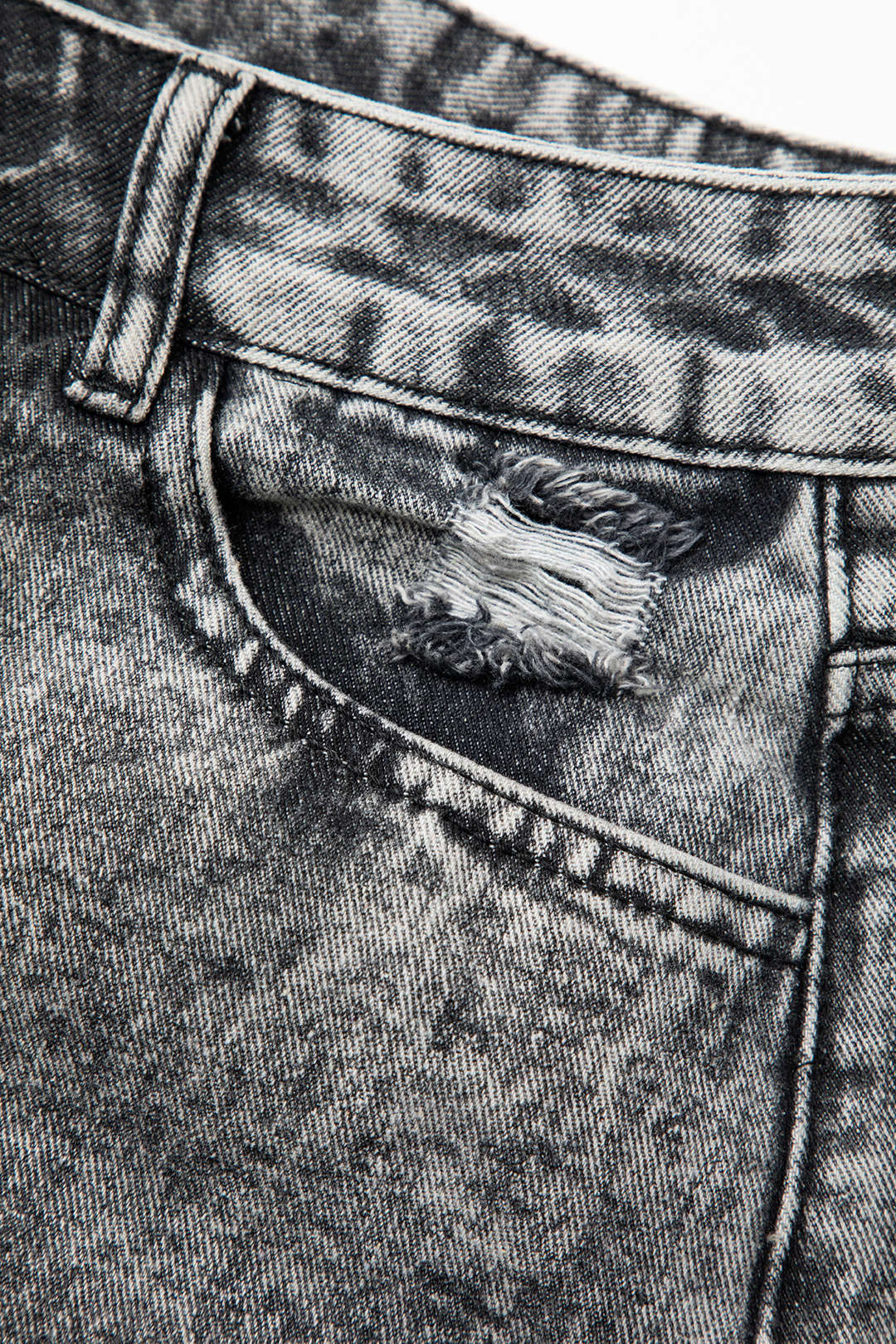 Low Rise Distressed Ripped Straight Leg Jeans for Y2K Aesthetic and Grunge Style Outfits Low Rise Distressed Ripped Straight Leg Jeans for Y2K Aesthetic and Grunge Style Outfits