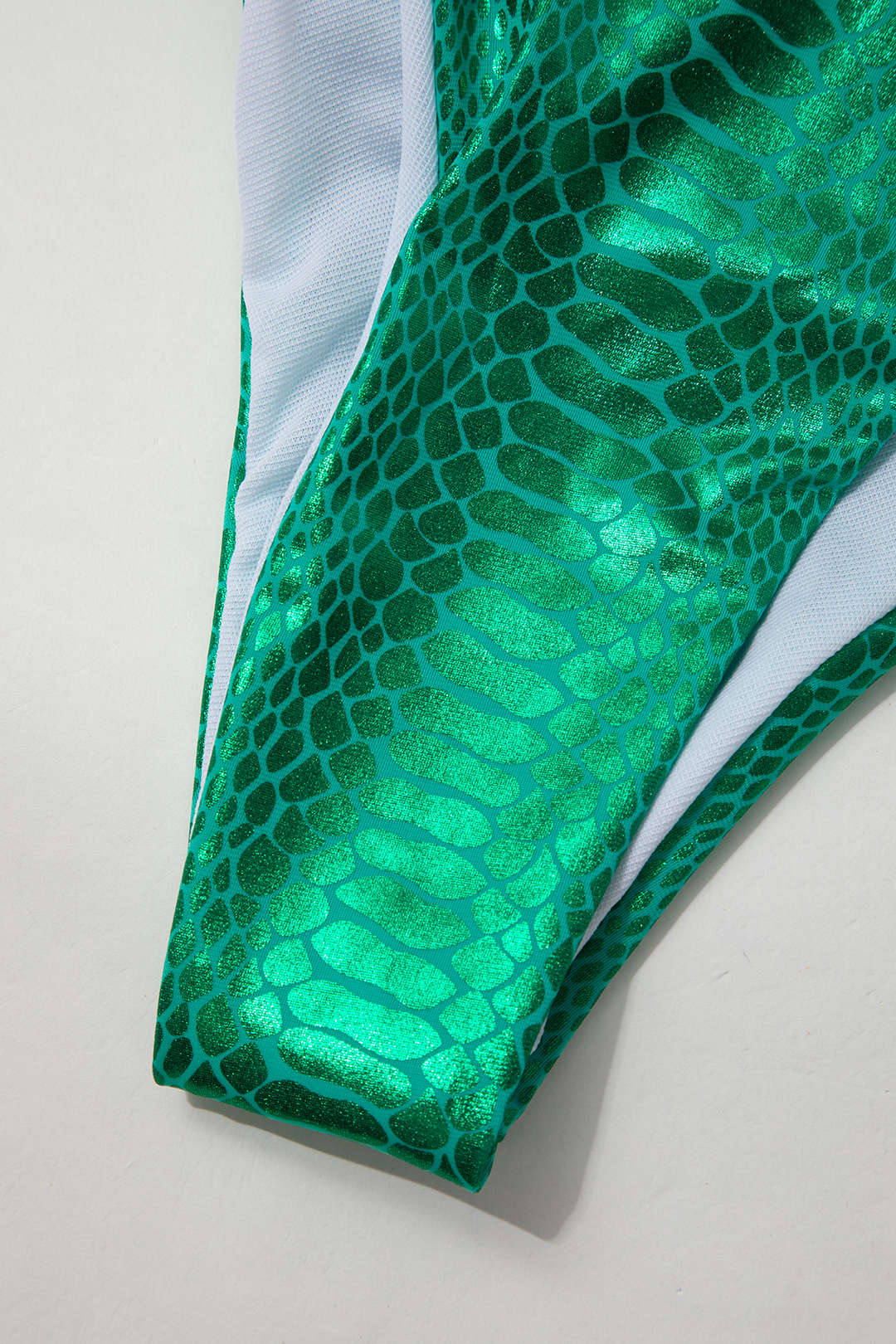 Metallic Halter Crystal Tie-Side Bikini Swimsuit for Y2K Aesthetic Beach Vibes Metallic Halter Crystal Tie-Side Bikini Swimsuit for Y2K Aesthetic Beach Vibes