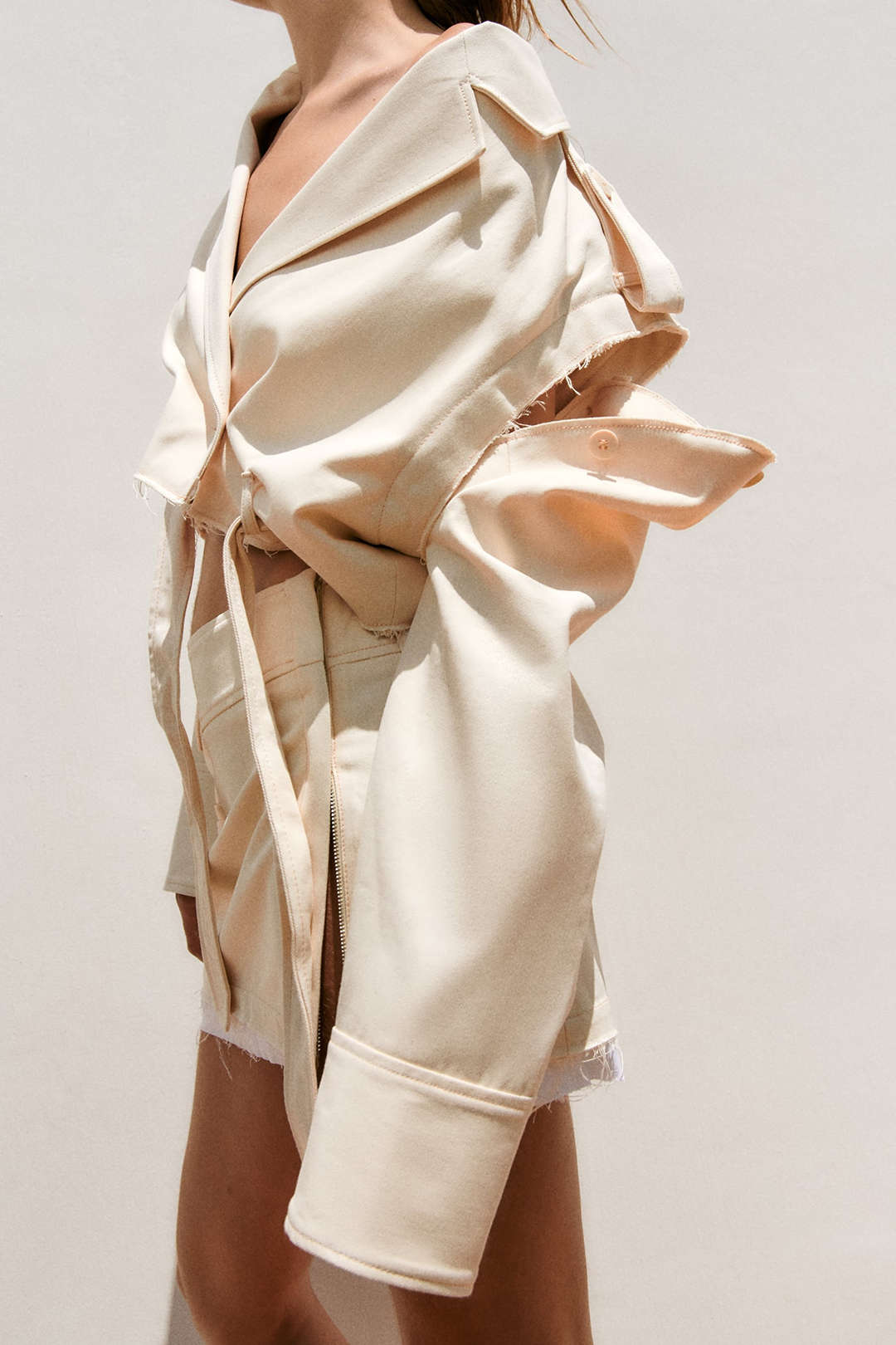 Notched Lapel Belted Jacket with Removable Sleeve - Y2K Aesthetic Outerwear for Stylish Looks Notched Lapel Belted Jacket with Removable Sleeve - Y2K Aesthetic Outerwear for Stylish Looks