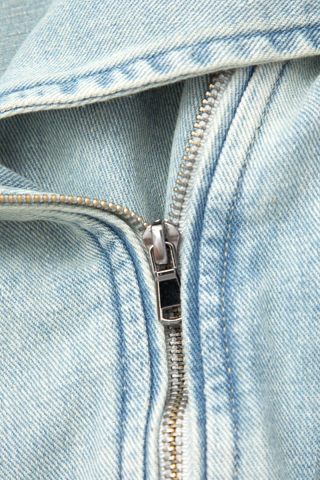 Notched Lapel Y2K Denim Zipper Belted Jacket for Trendy Coquette and Grunge Aesthetics Notched Lapel Y2K Denim Zipper Belted Jacket for Trendy Coquette and Grunge Aesthetics