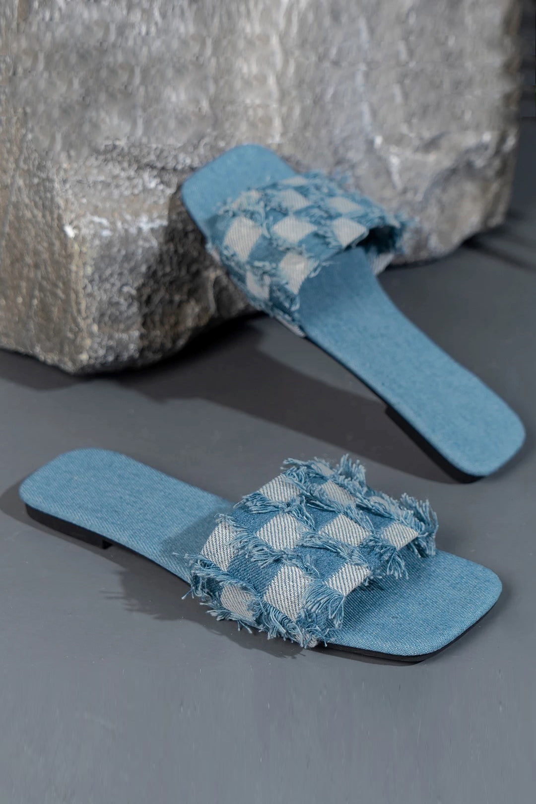 Plaid Frayed Denim Slippers for Cozy Y2K Aesthetic and Comfy Grunge Style Plaid Frayed Denim Slippers for Cozy Y2K Aesthetic and Comfy Grunge Style