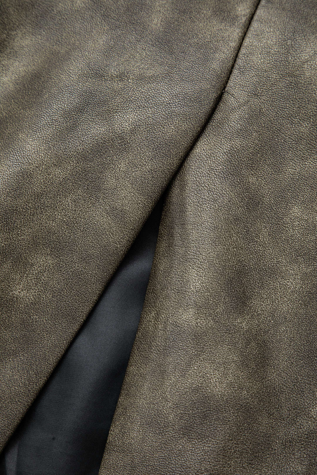 Retro Faux Leather Y2K Button-Up Blazer with Flap Pockets for Chic Aesthetic Outfits Retro Faux Leather Y2K Button-Up Blazer with Flap Pockets for Chic Aesthetic Outfits