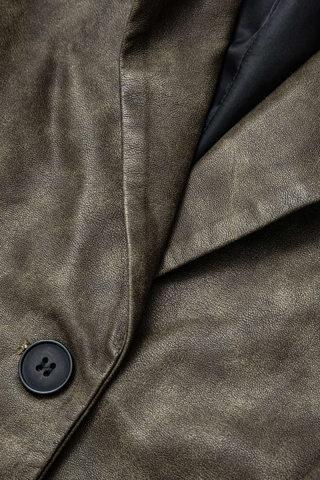 Retro Faux Leather Y2K Button-Up Blazer with Flap Pockets for Chic Aesthetic Outfits Retro Faux Leather Y2K Button-Up Blazer with Flap Pockets for Chic Aesthetic Outfits